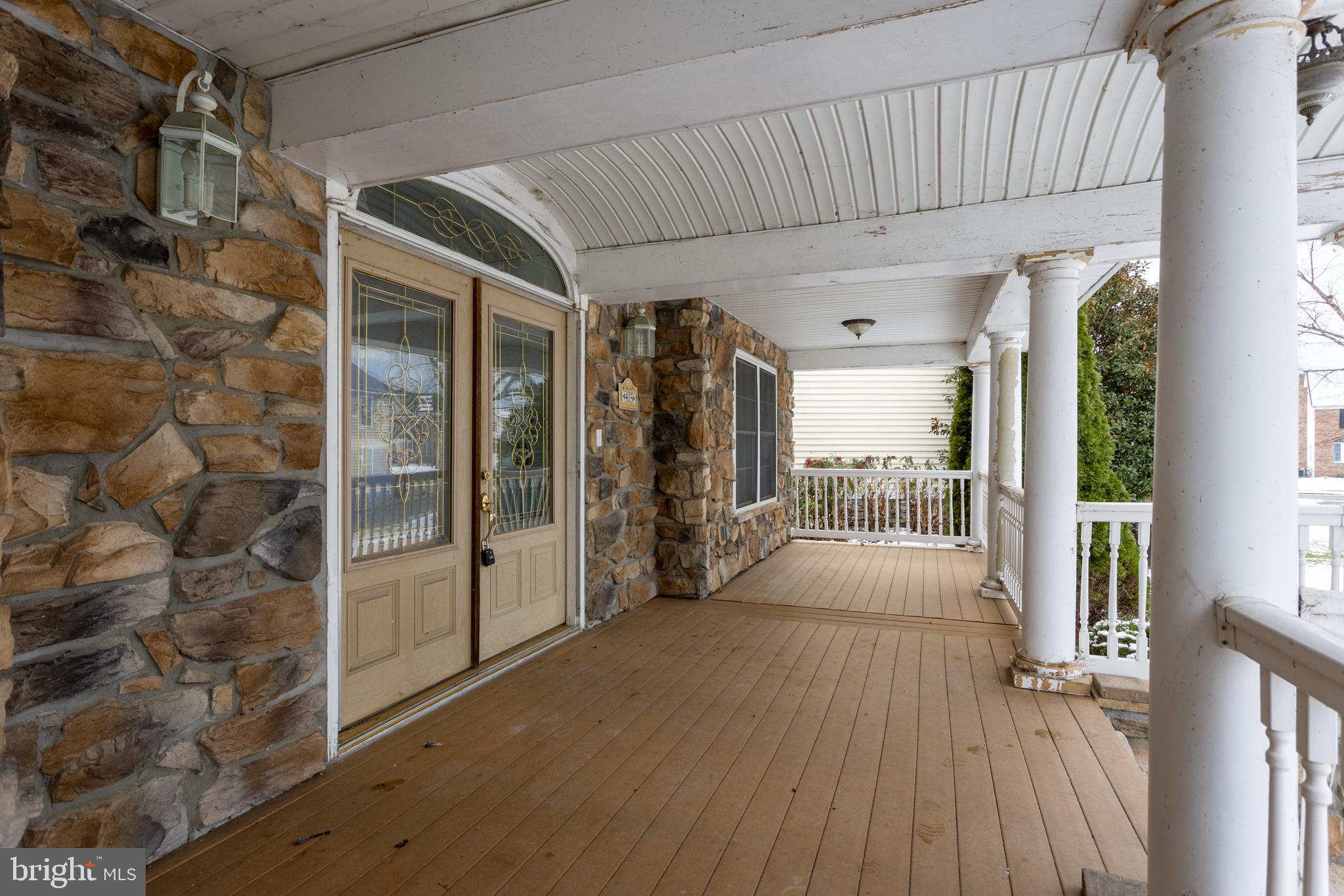 TAYLORS POINTE - Residential