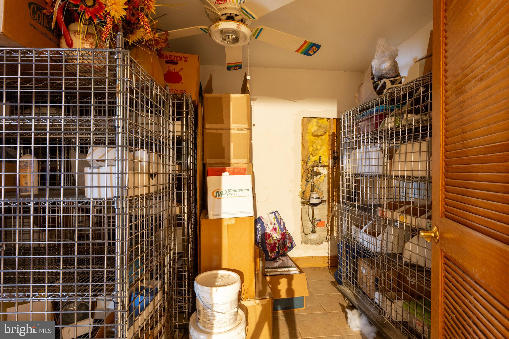 TAYLORS POINTE - Residential