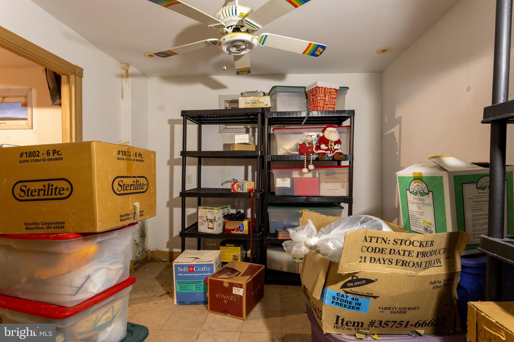 TAYLORS POINTE - Residential