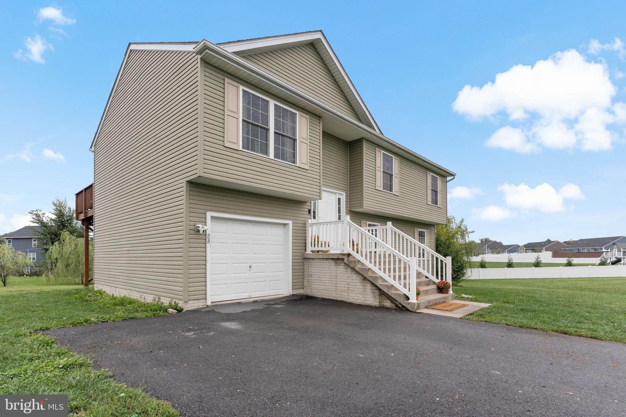 PRINCETON SHOALS - Residential