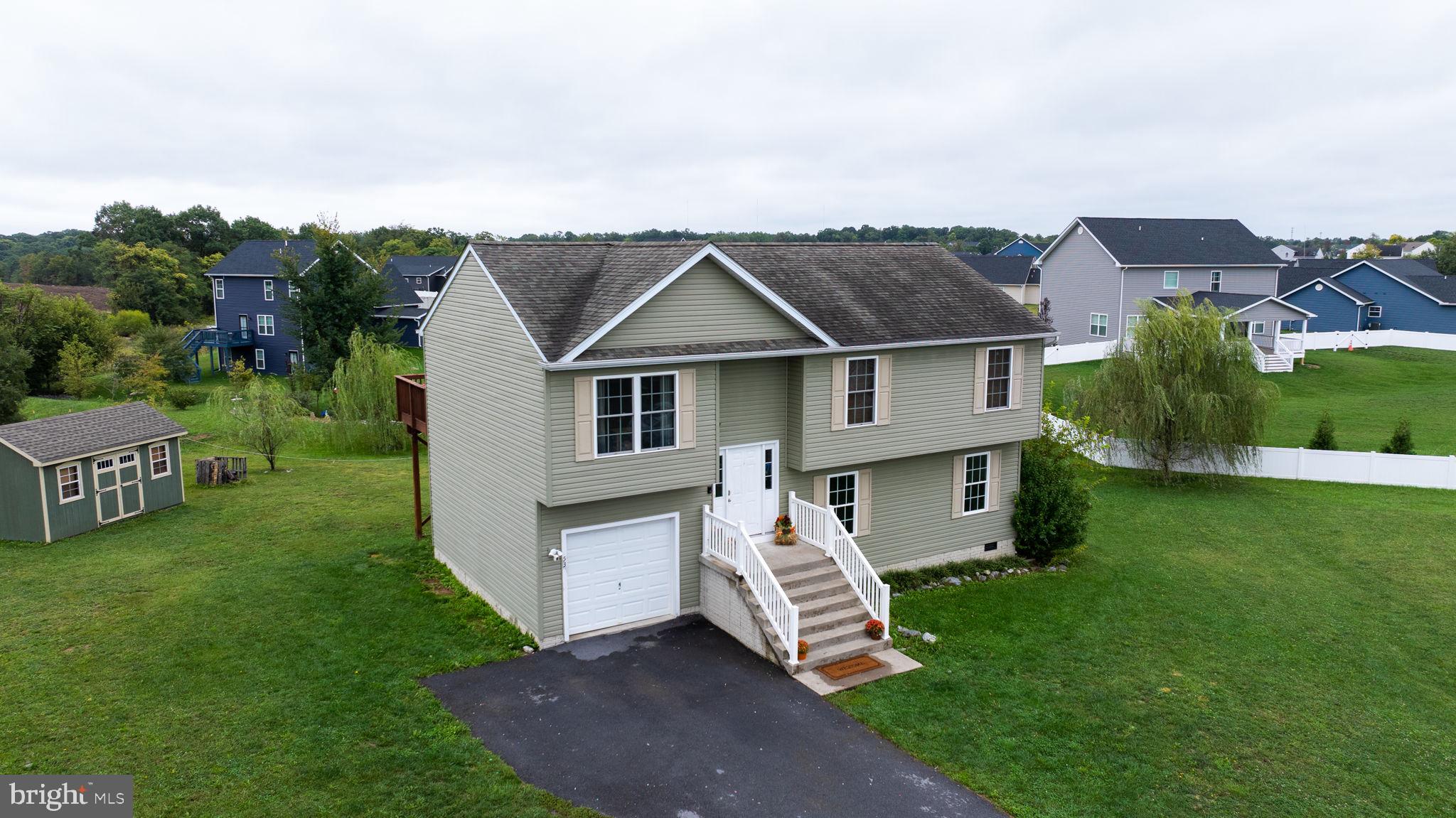 PRINCETON SHOALS - Residential