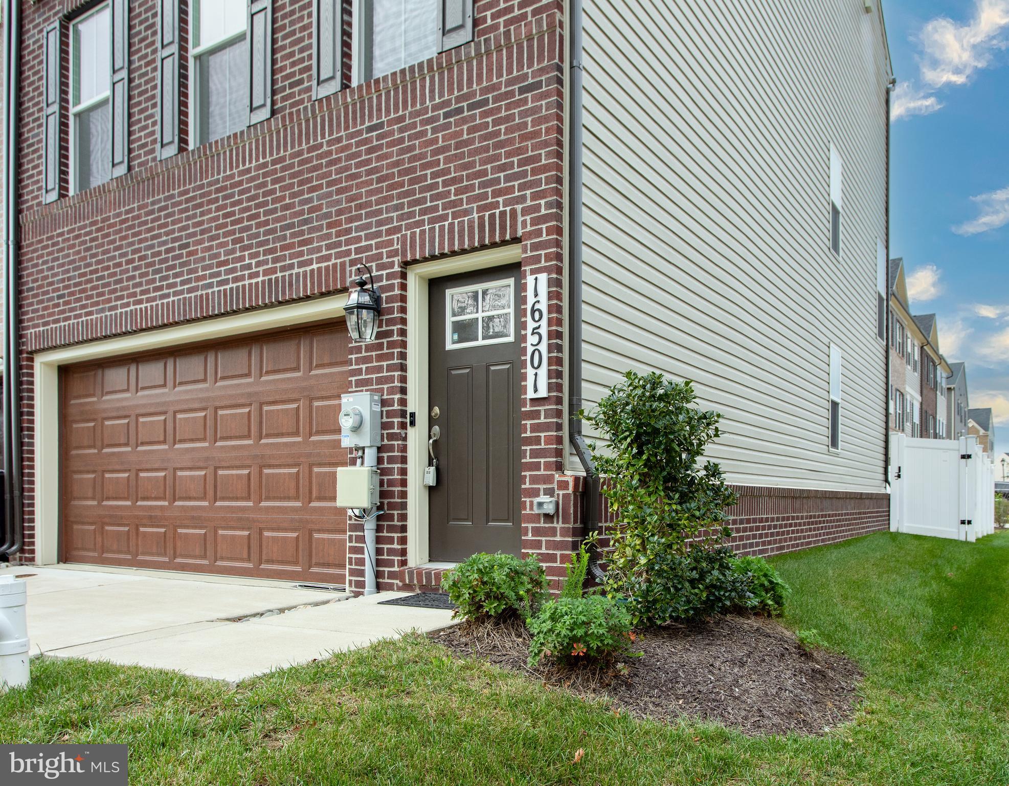 SIGNATURE CLUB - Residential