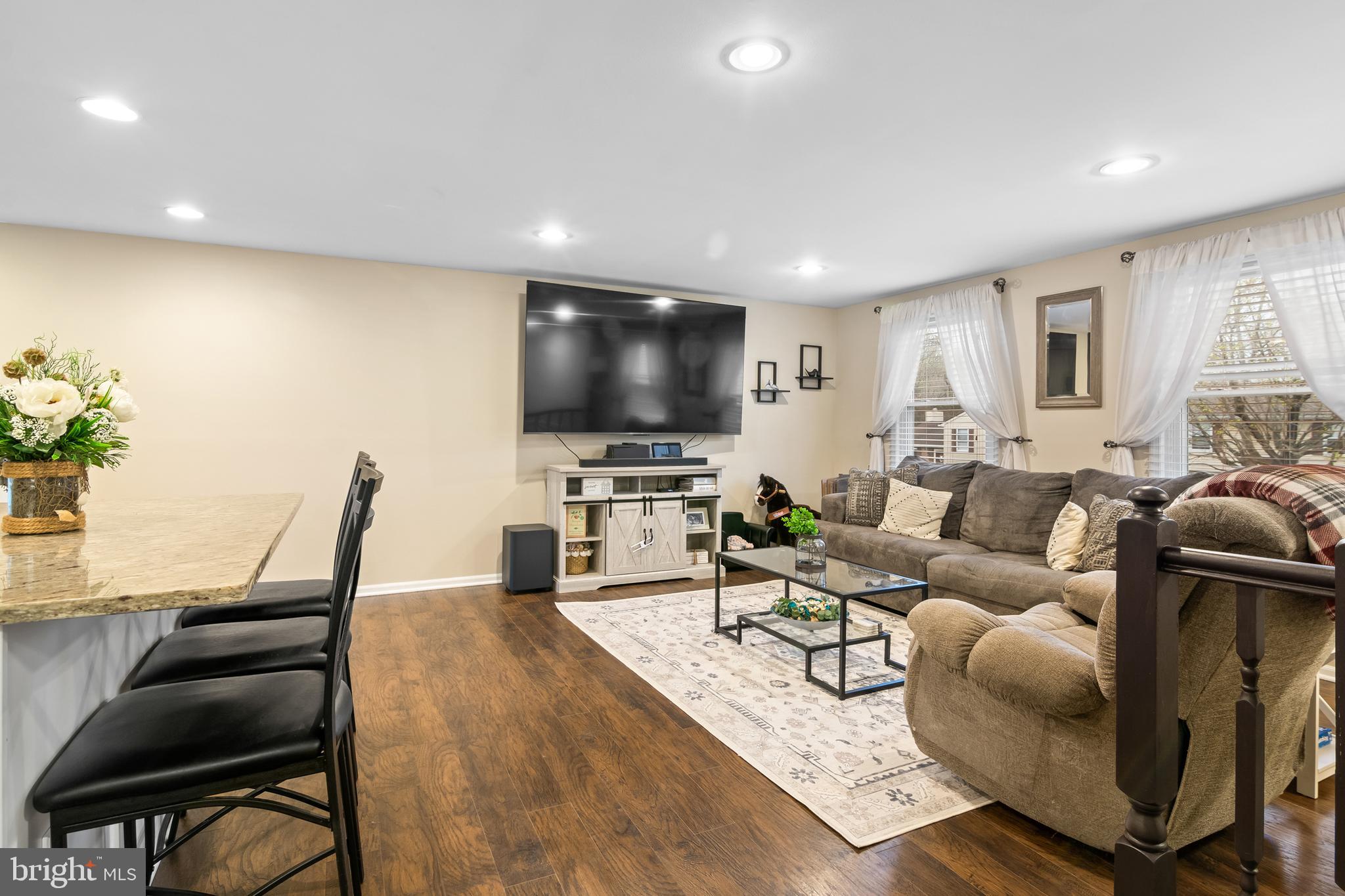 SUE CREEK LANDING - Residential