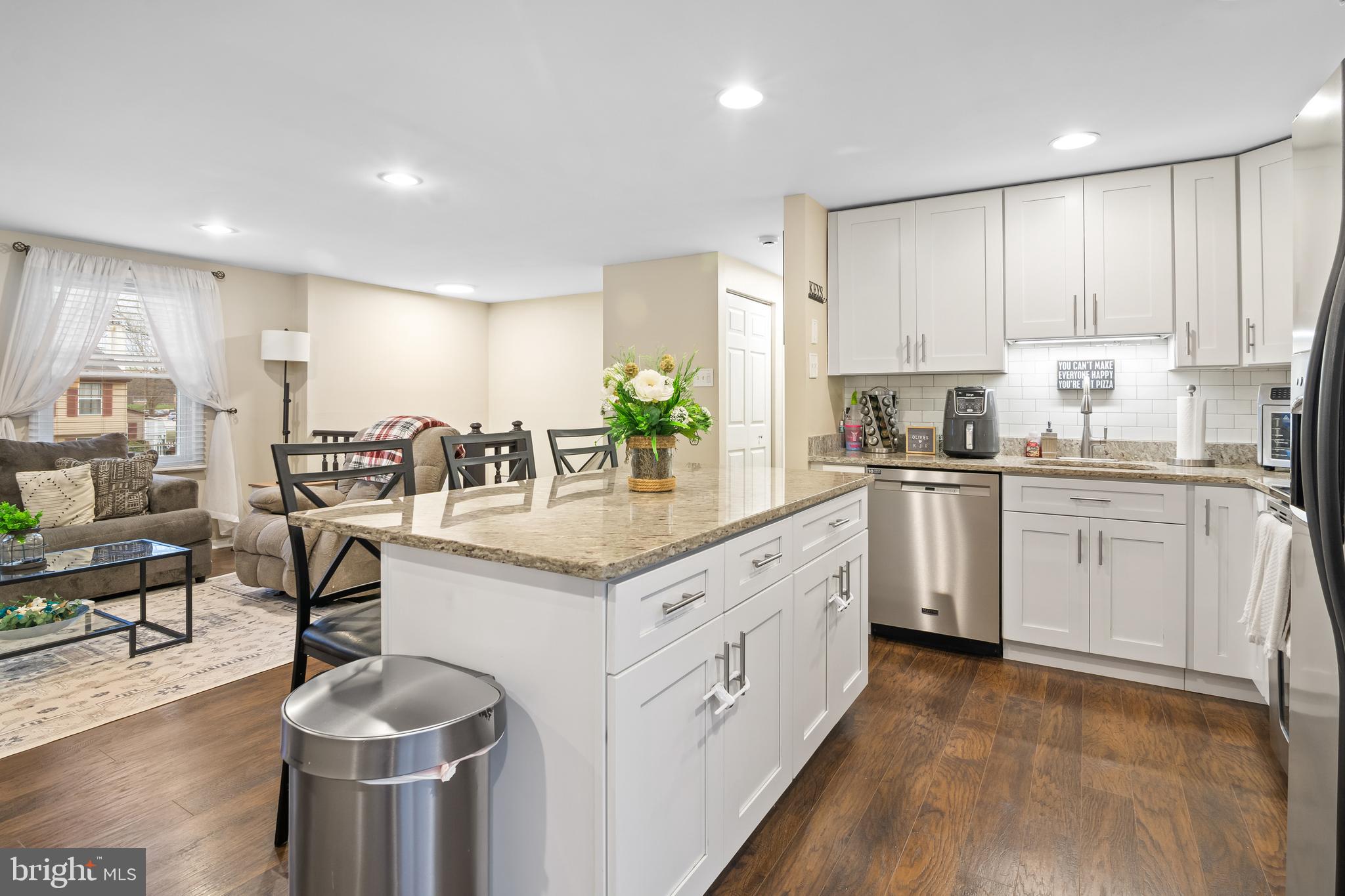 SUE CREEK LANDING - Residential