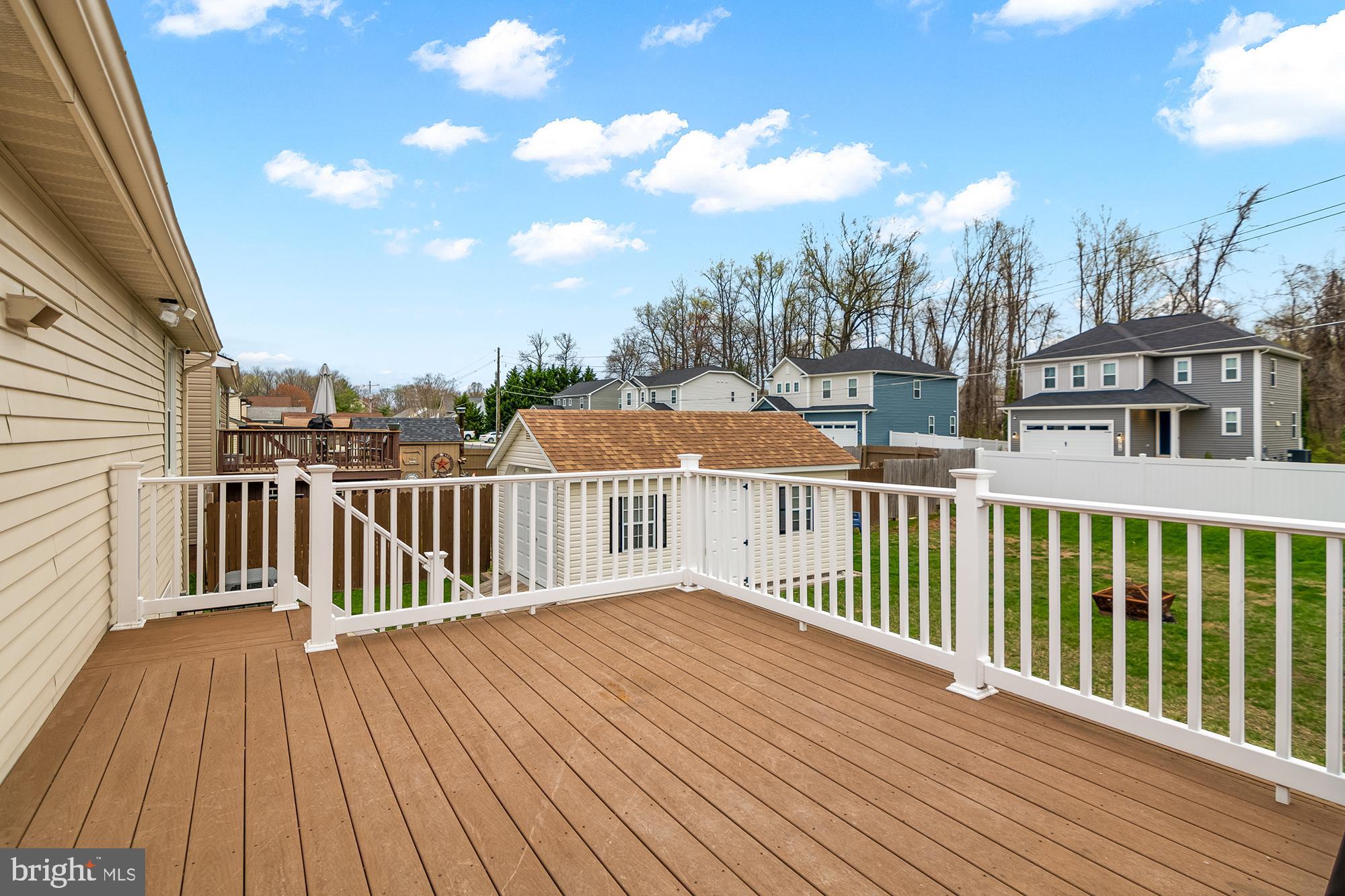 SUE CREEK LANDING - Residential