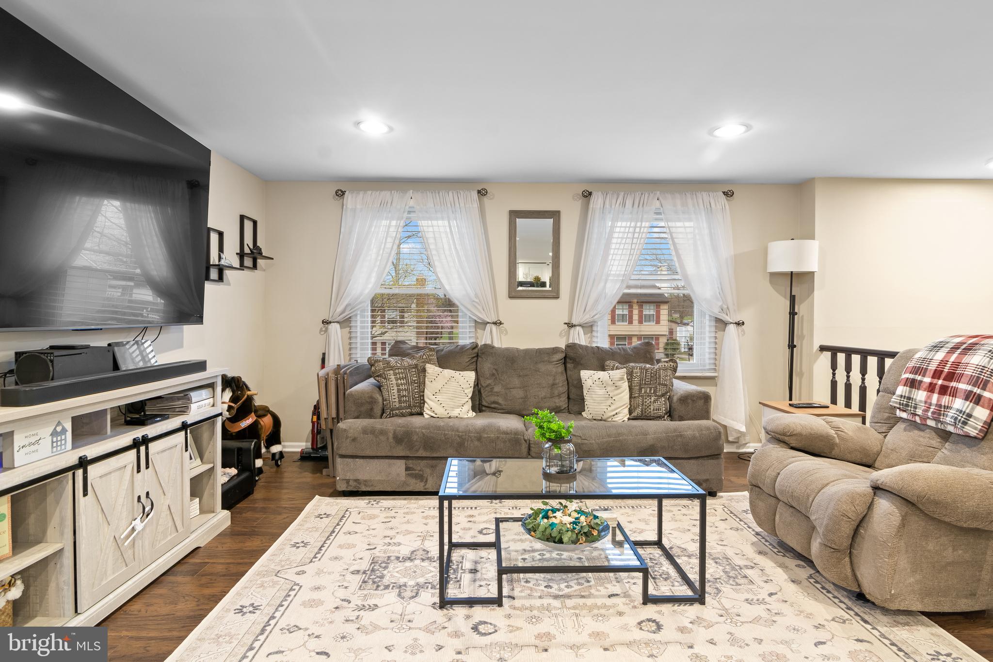 SUE CREEK LANDING - Residential