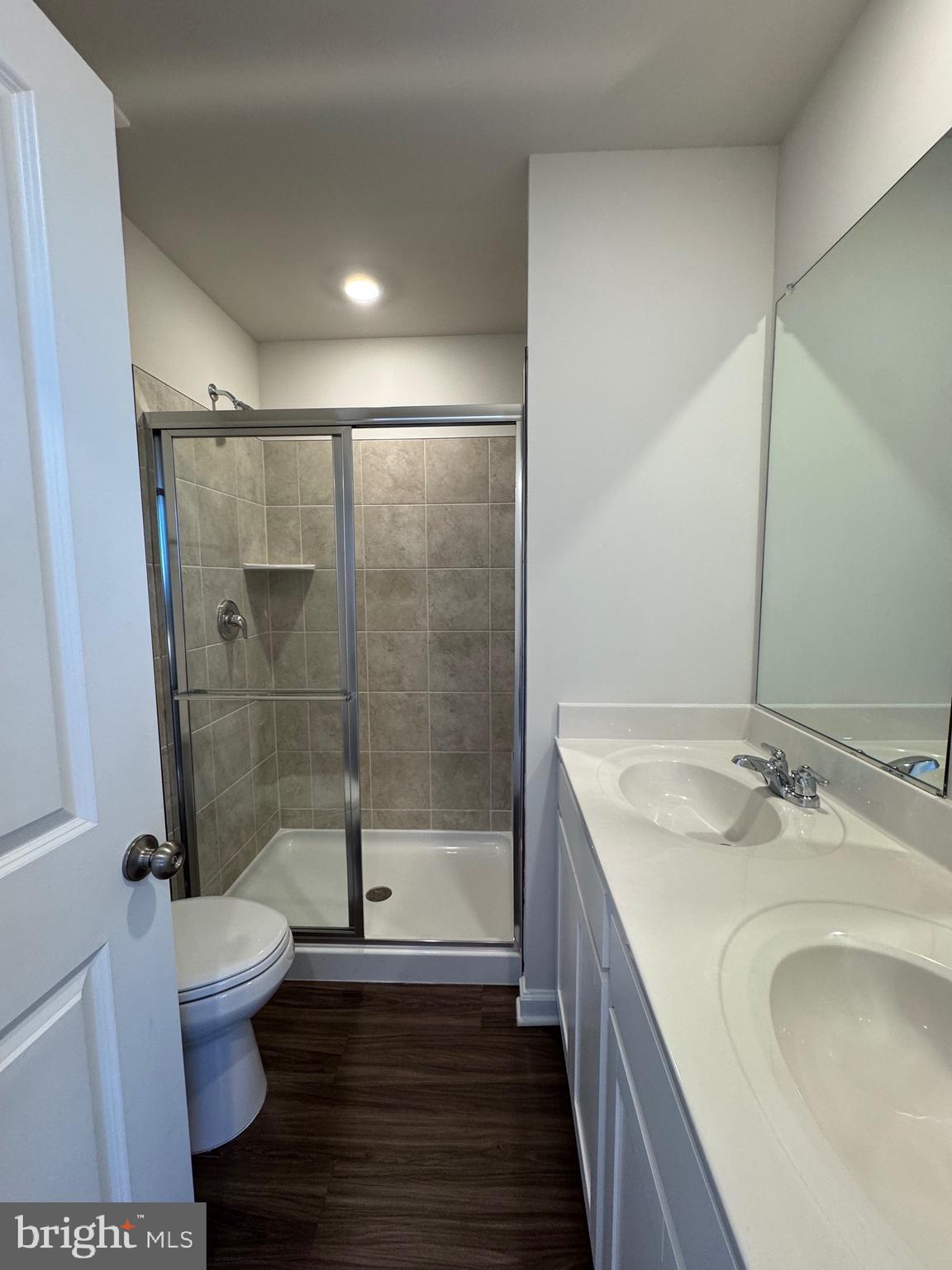 WILLOW GLEN - Residential Lease