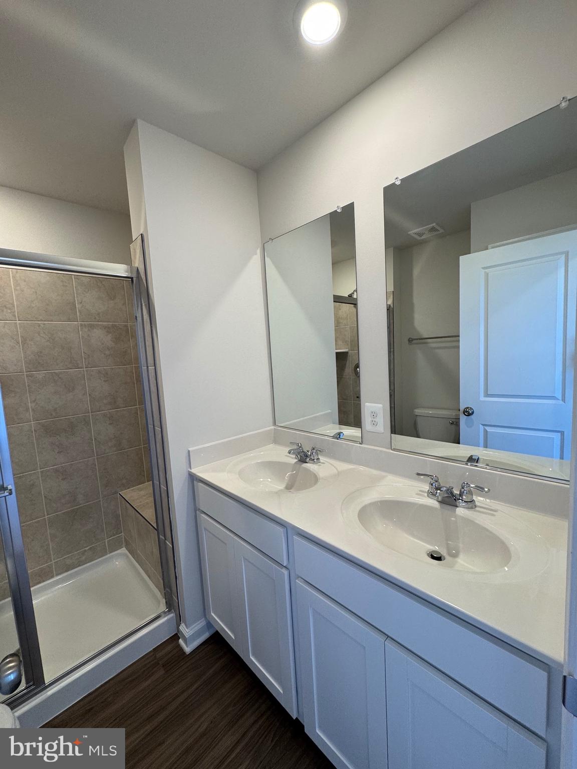 WILLOW GLEN - Residential Lease