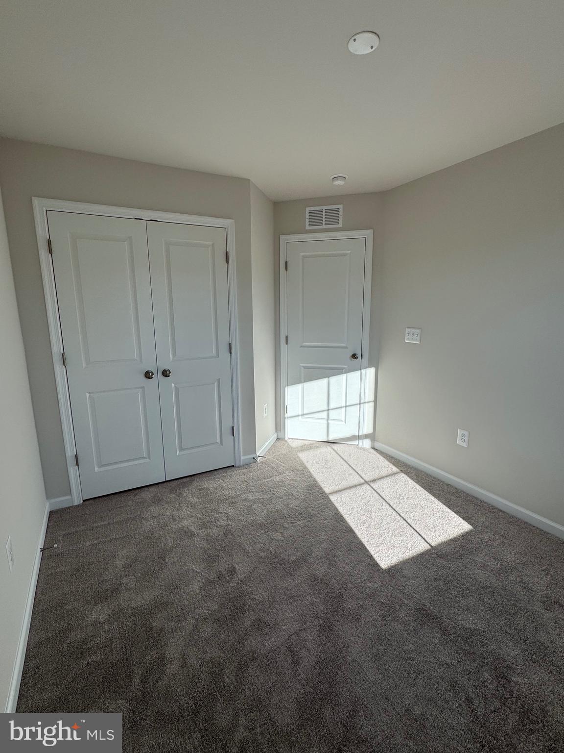 WILLOW GLEN - Residential Lease