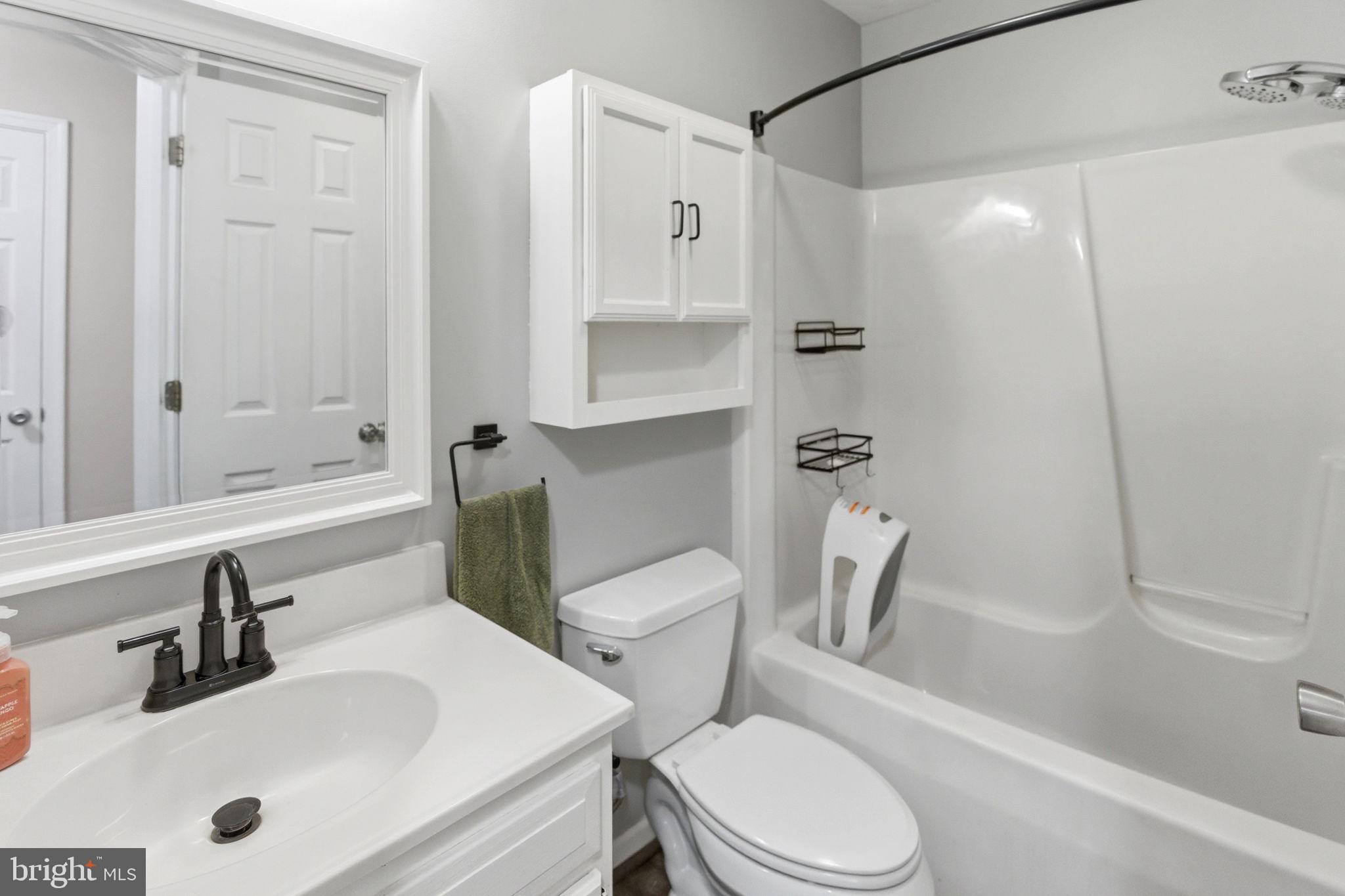 OPEQUON MEADOWS - Residential