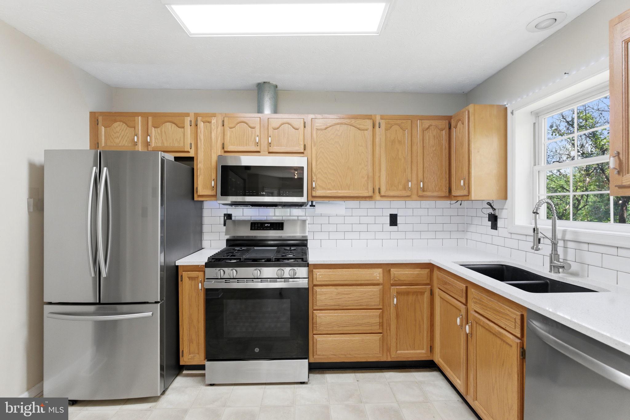 OPEQUON MEADOWS - Residential
