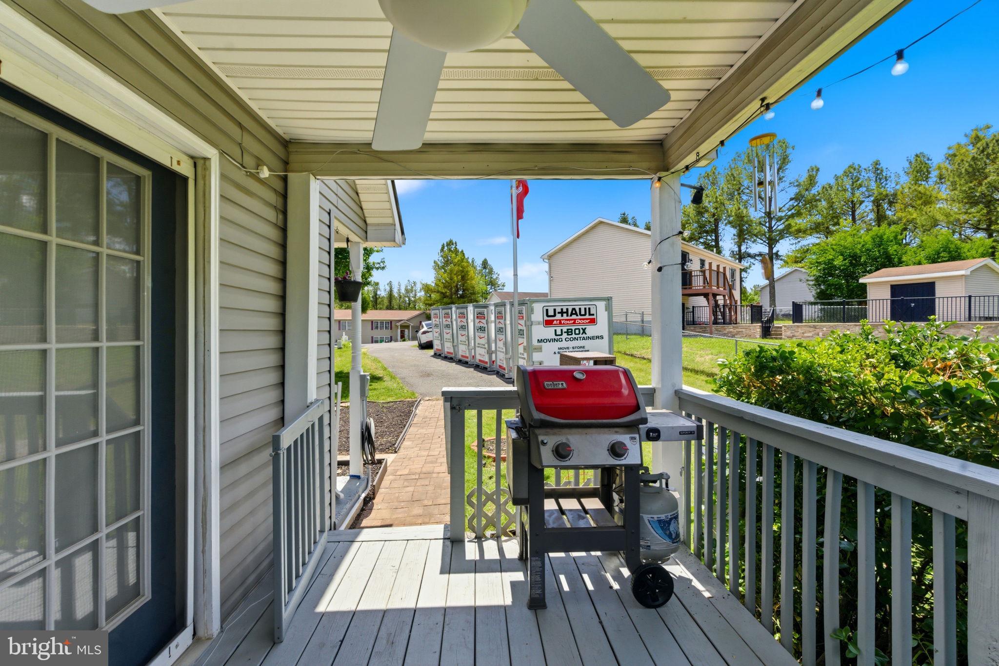 OPEQUON MEADOWS - Residential
