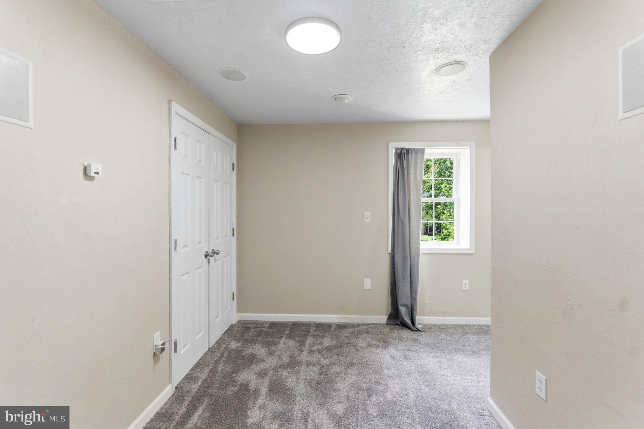 OPEQUON MEADOWS - Residential