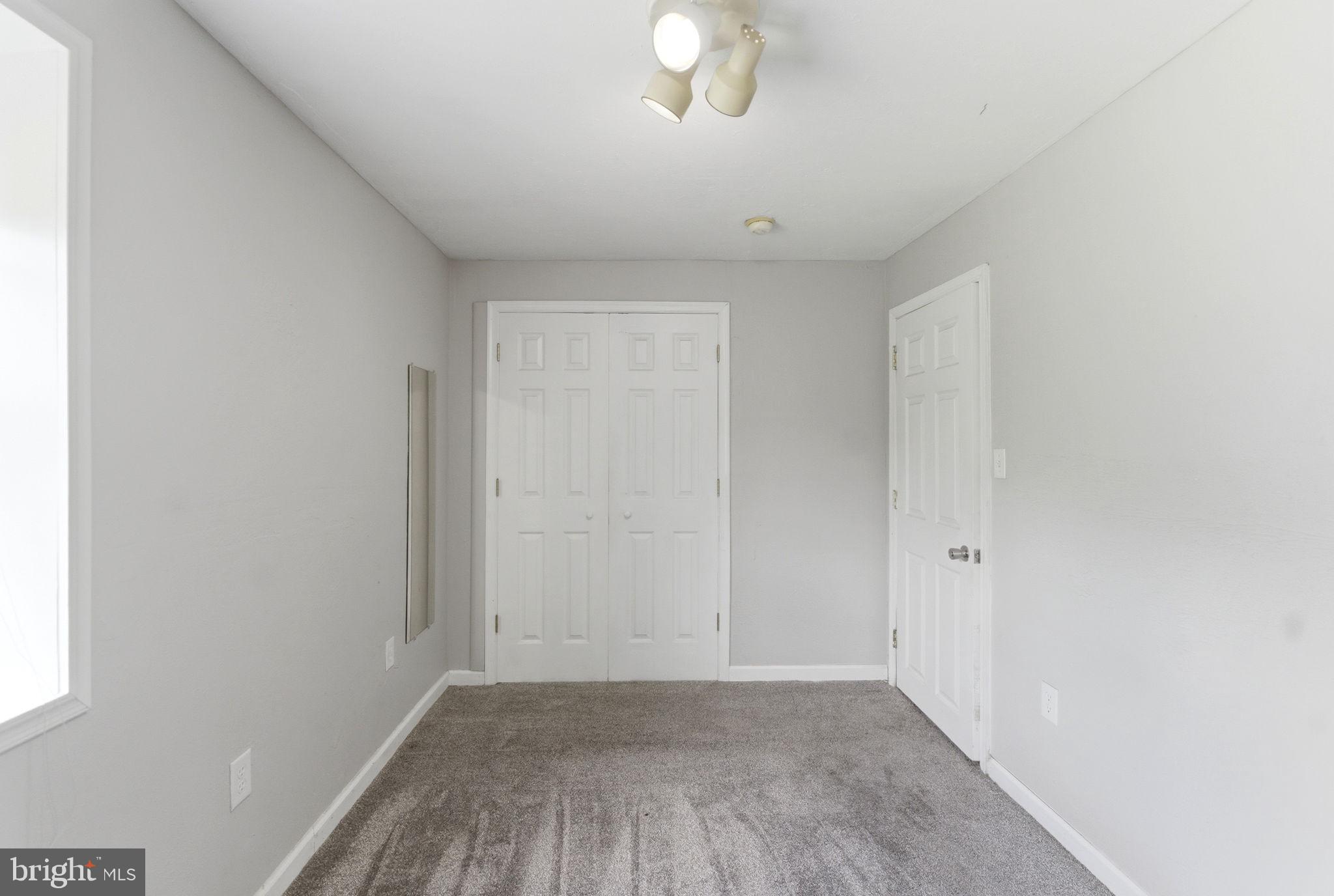 OPEQUON MEADOWS - Residential
