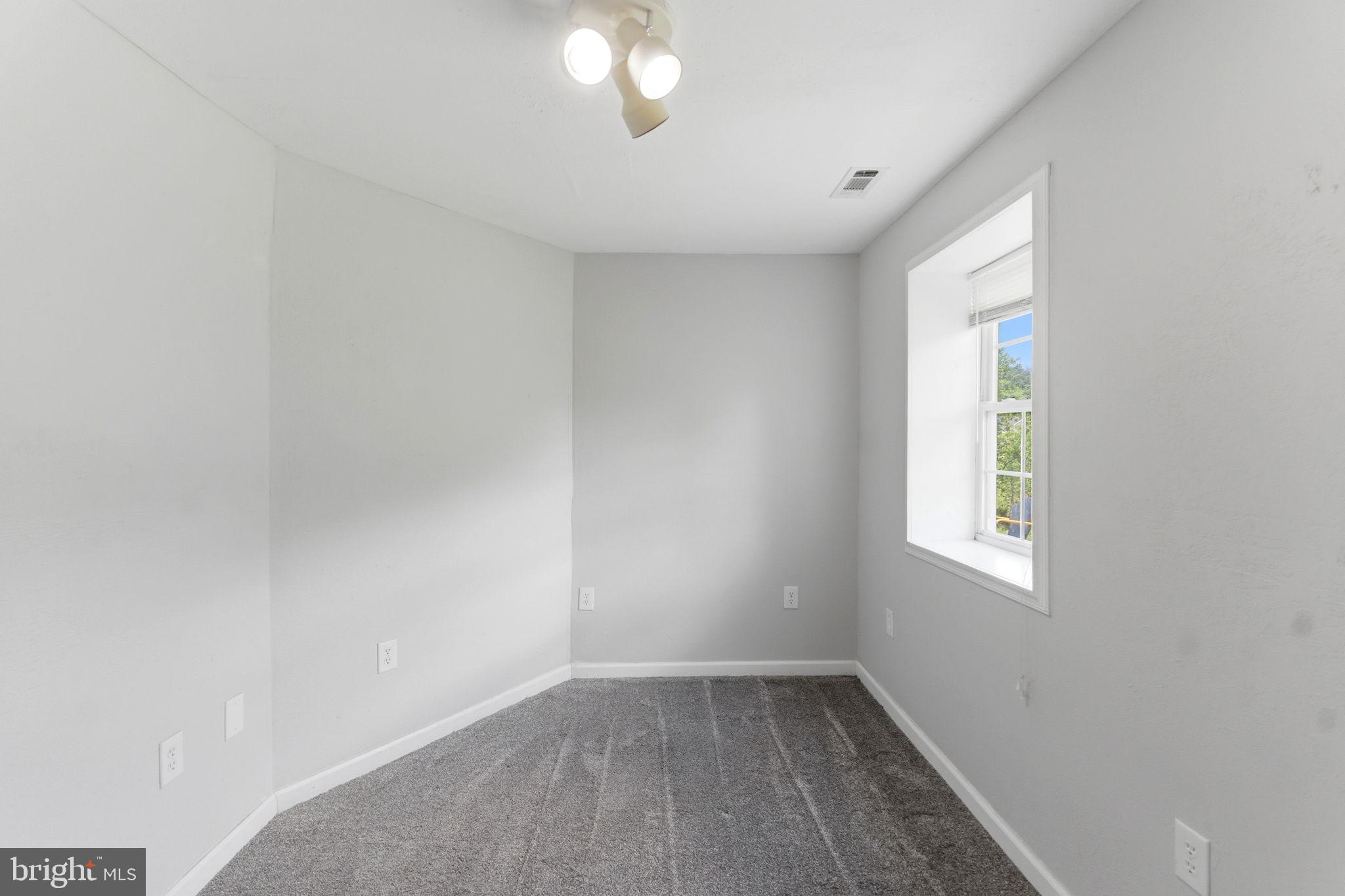 OPEQUON MEADOWS - Residential