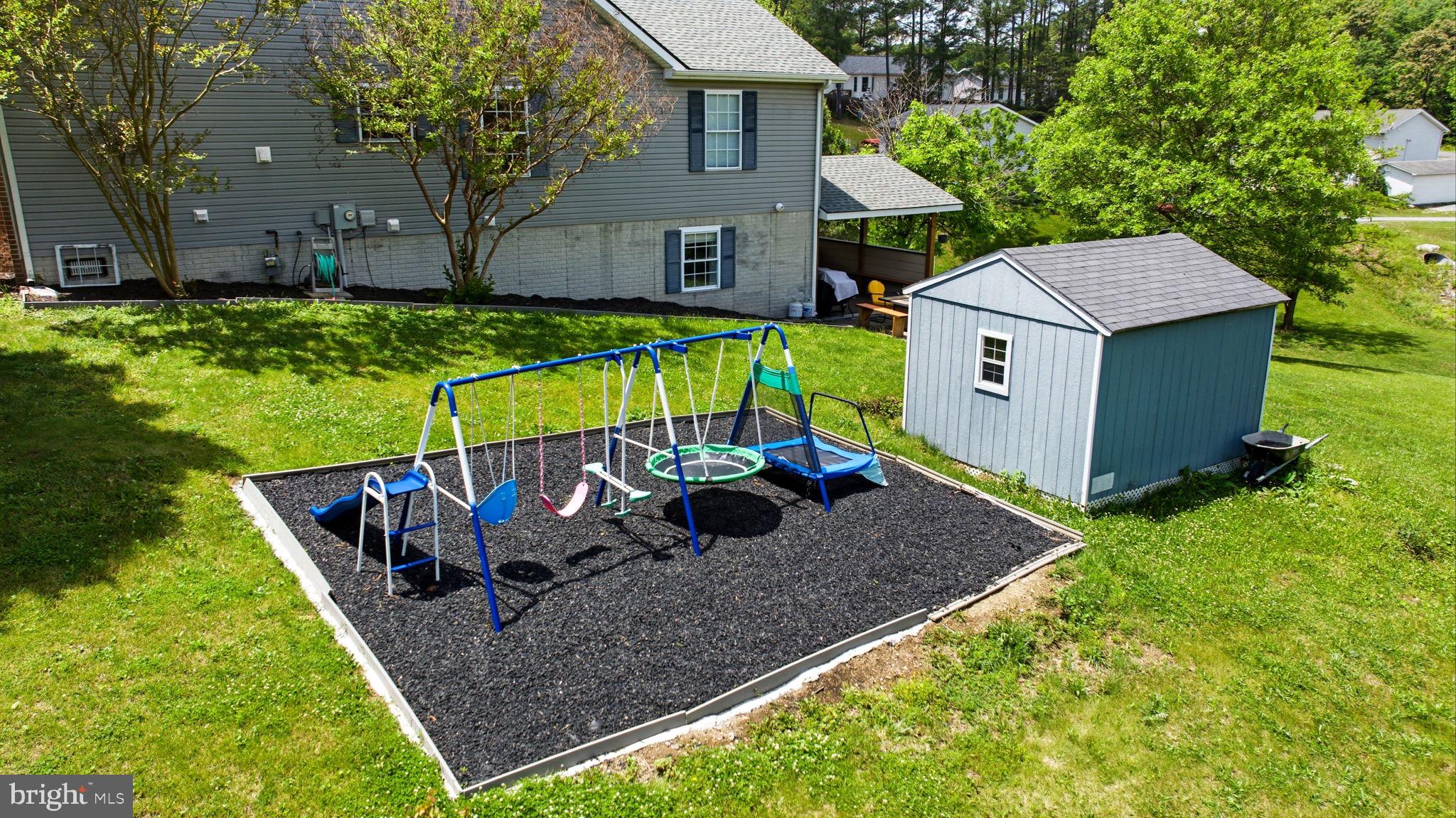 OPEQUON MEADOWS - Residential