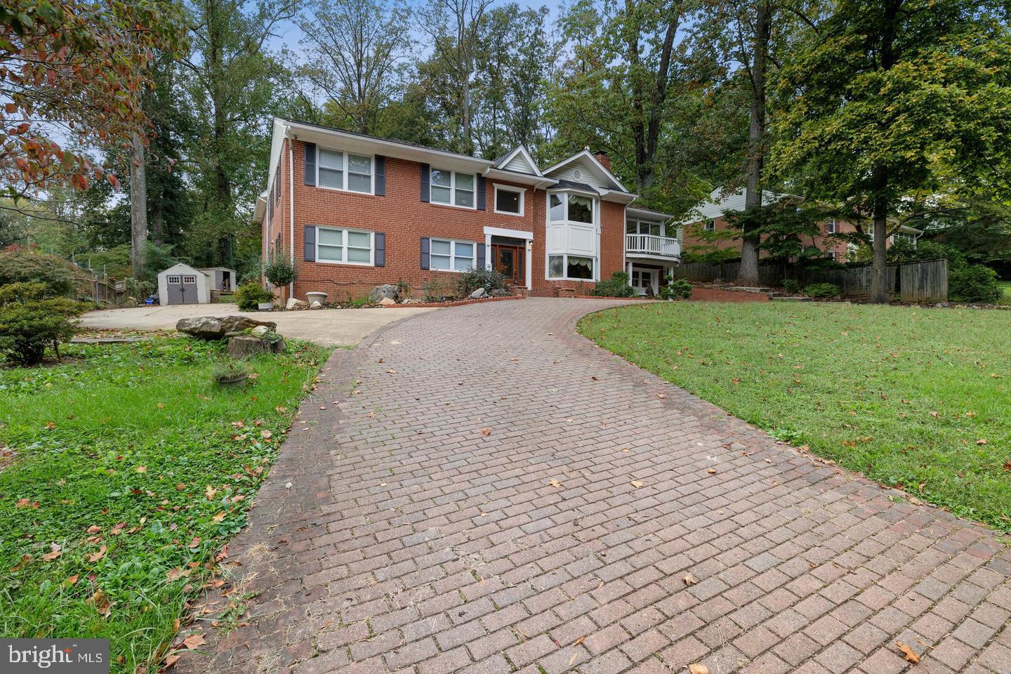 6421 WOODVILLE DRIVE