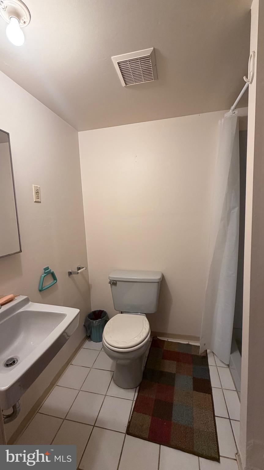 BURHOLME - Residential Lease