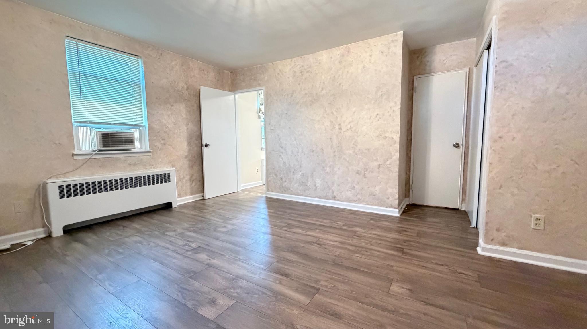 BURHOLME - Residential Lease