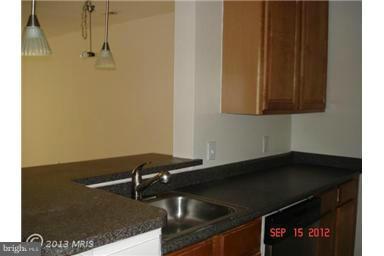 FOUR WINDS AT OAKTON - Residential