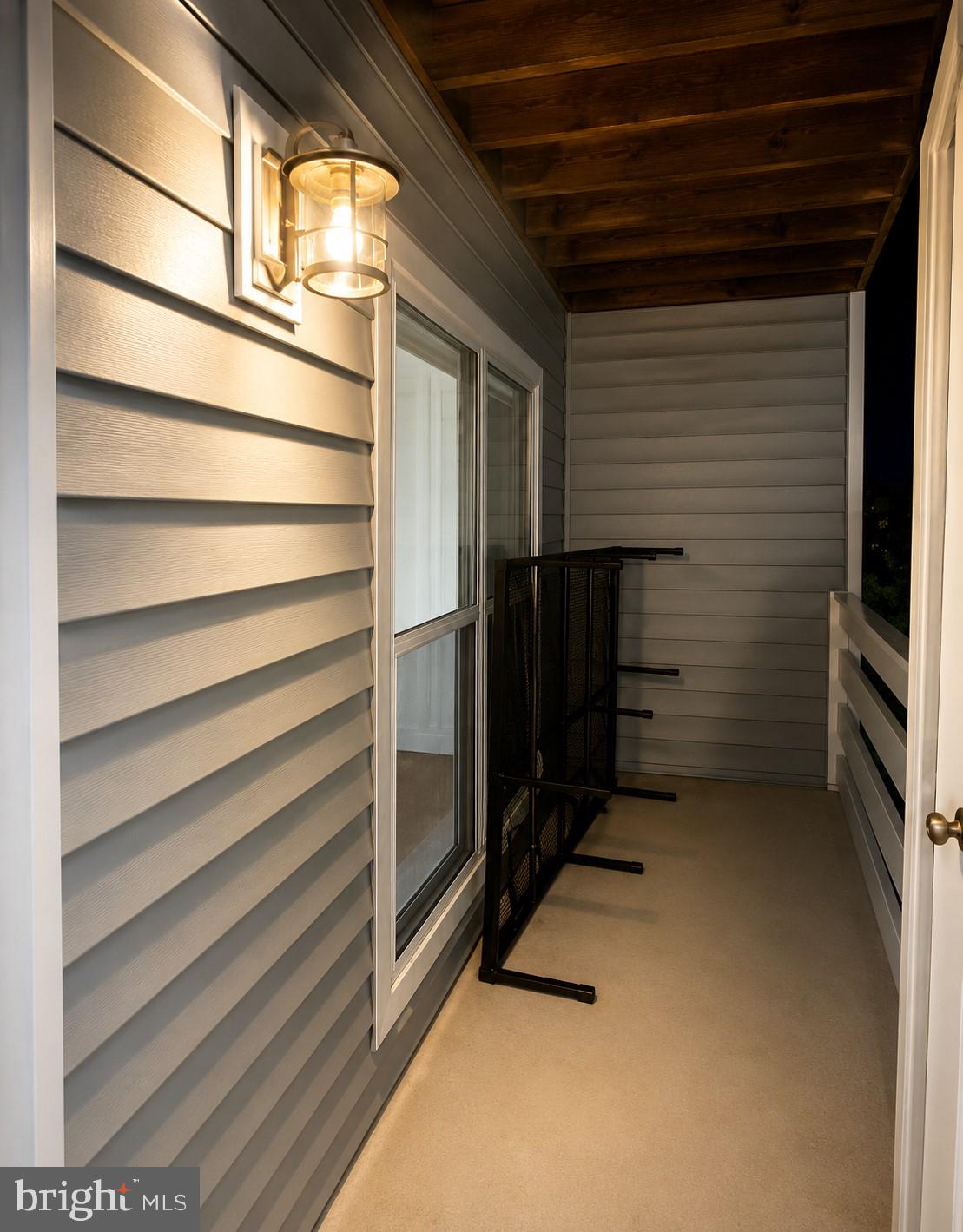 FOUR WINDS AT OAKTON - Residential