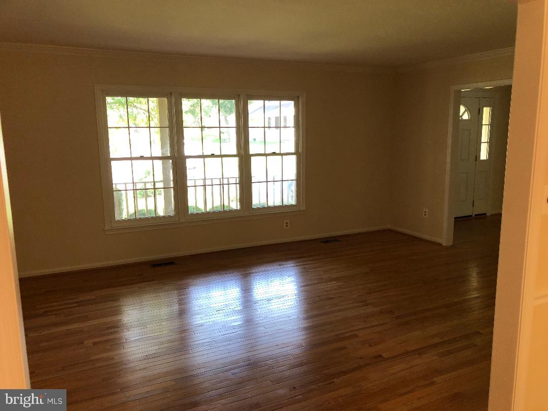 FRANKLIN FARM - Residential Lease