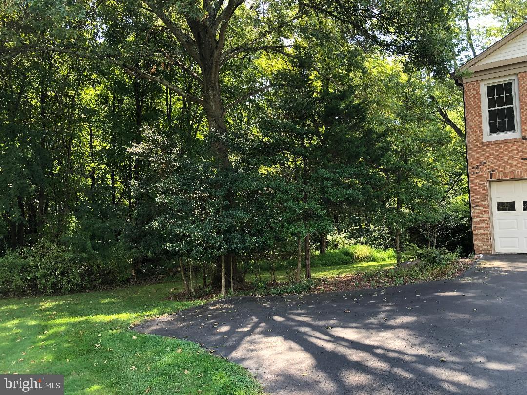 FRANKLIN FARM - Residential Lease