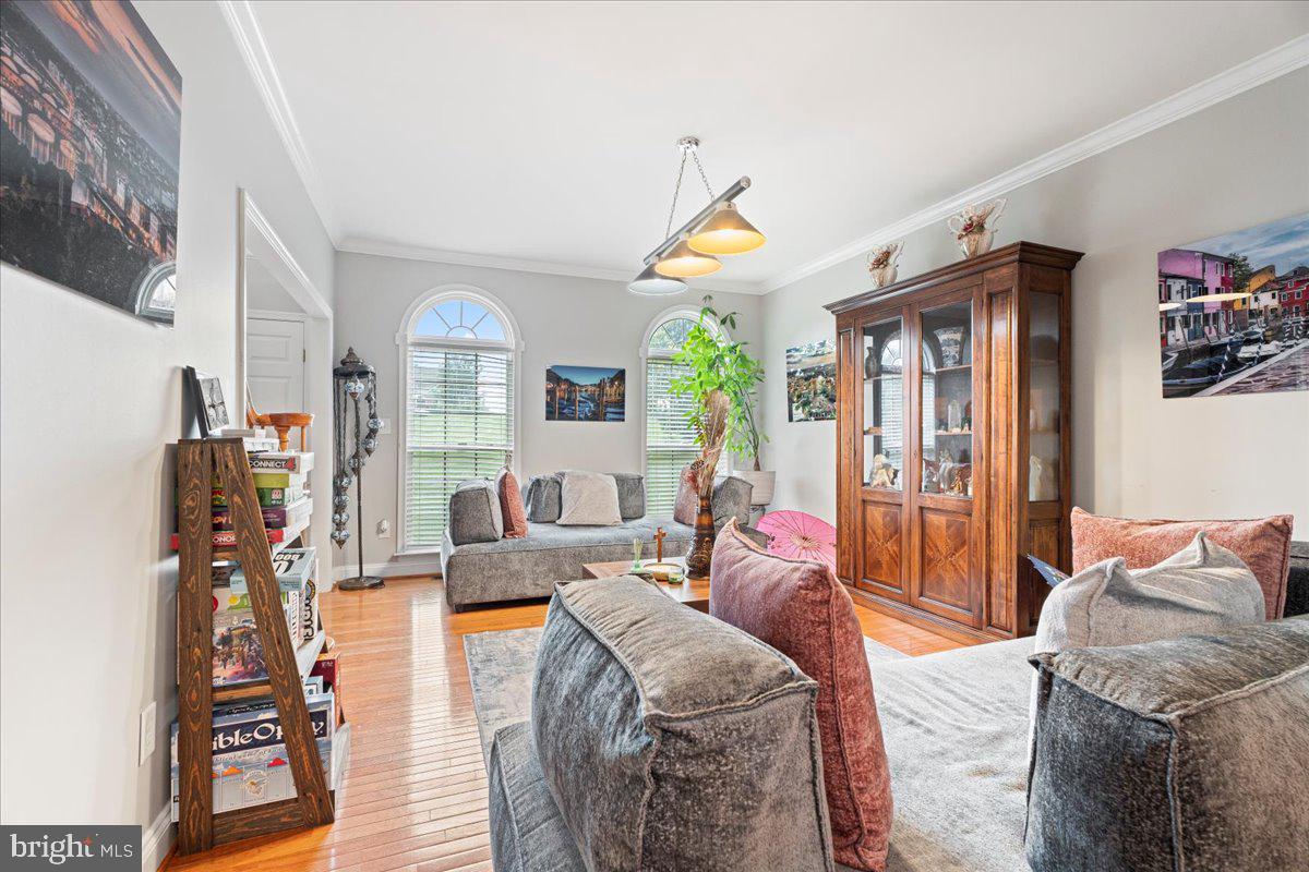 BROOKESMILL ESTATES - Residential