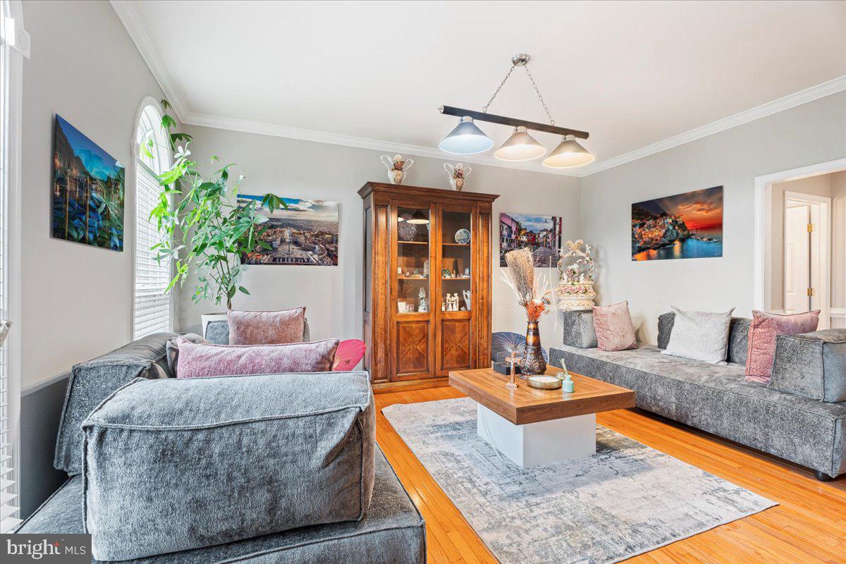 BROOKESMILL ESTATES - Residential