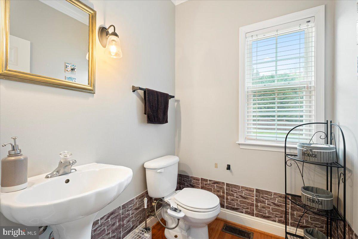 BROOKESMILL ESTATES - Residential