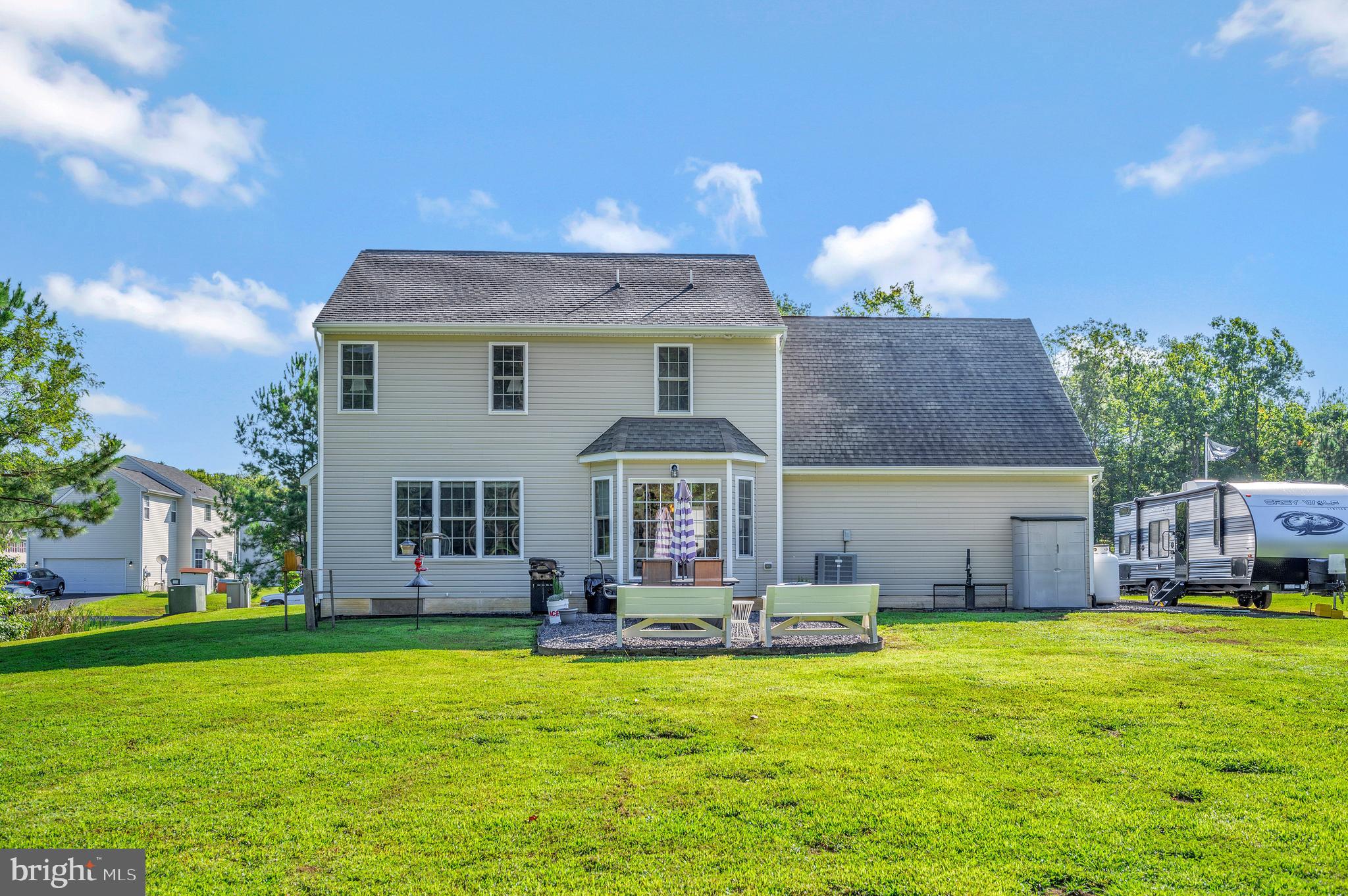 WESTBURY - Residential