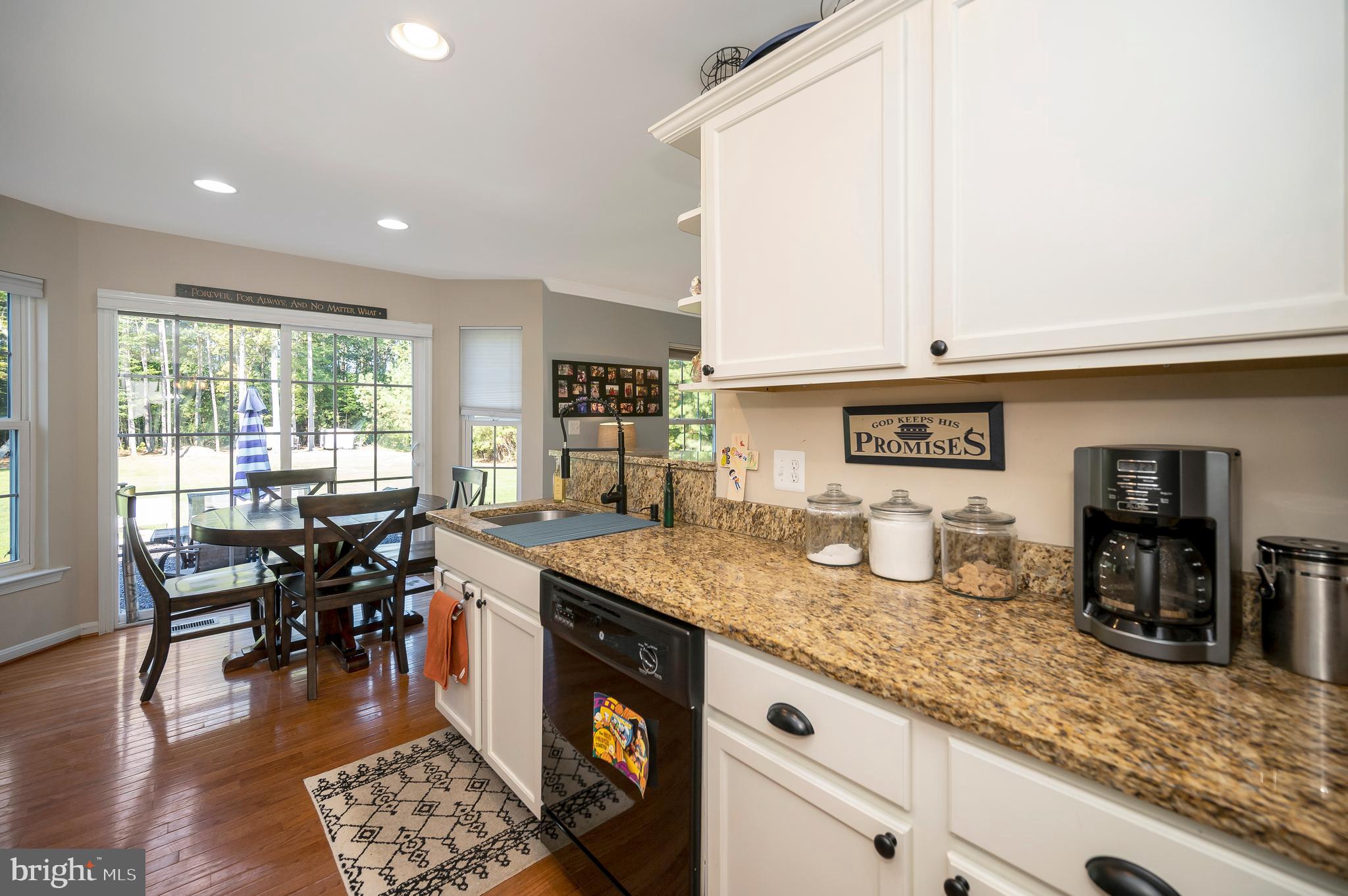 WESTBURY - Residential