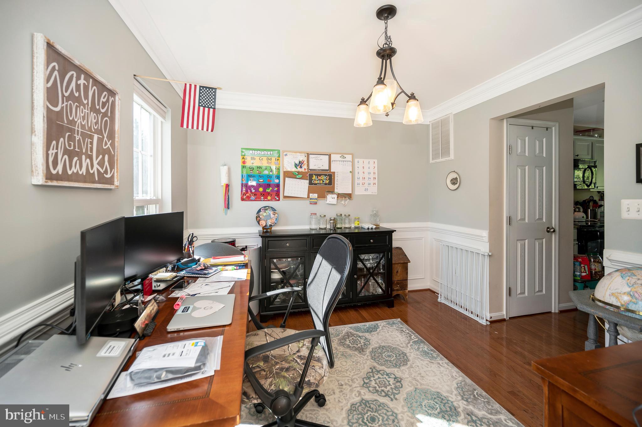 WESTBURY - Residential