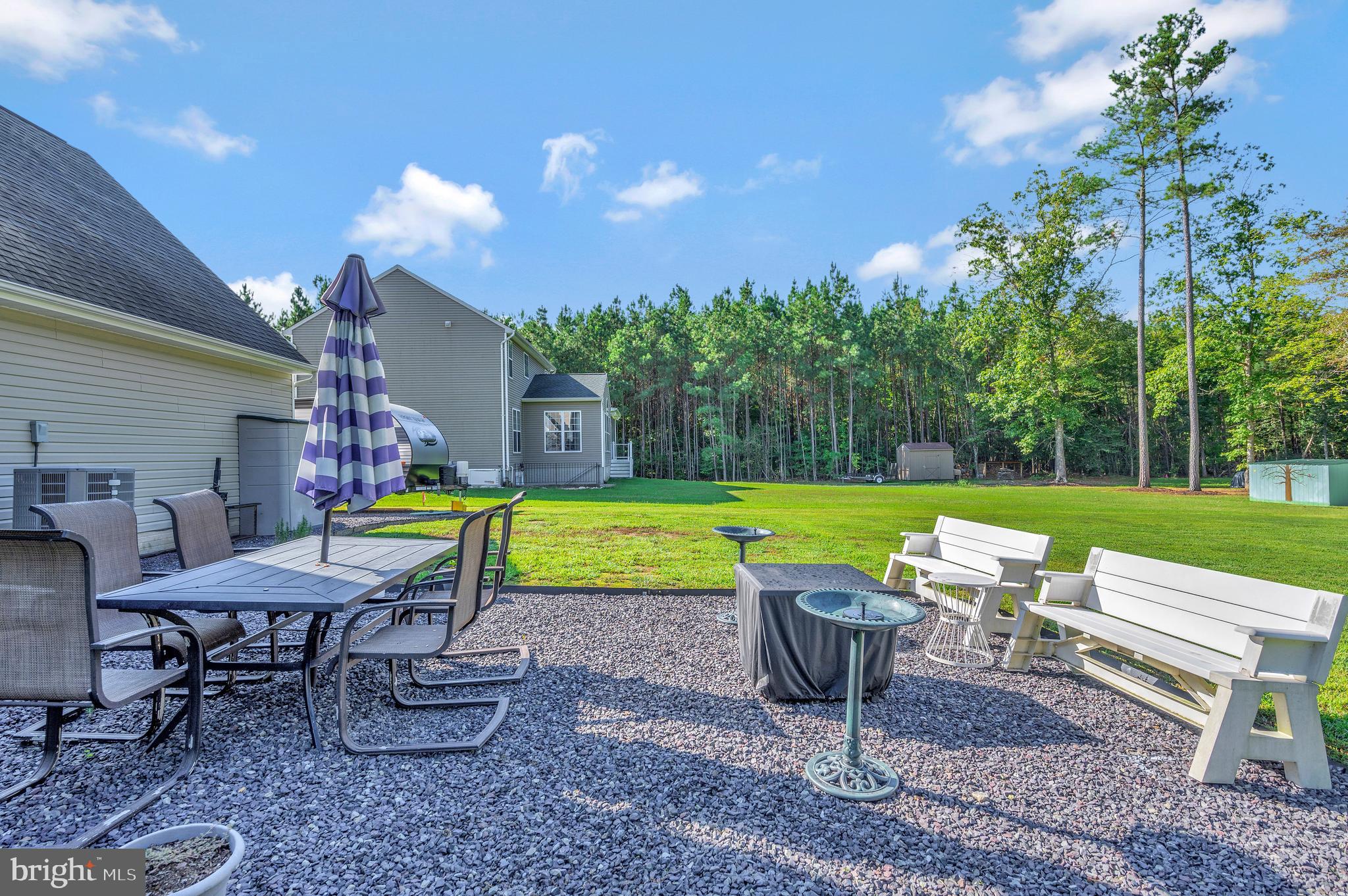 WESTBURY - Residential