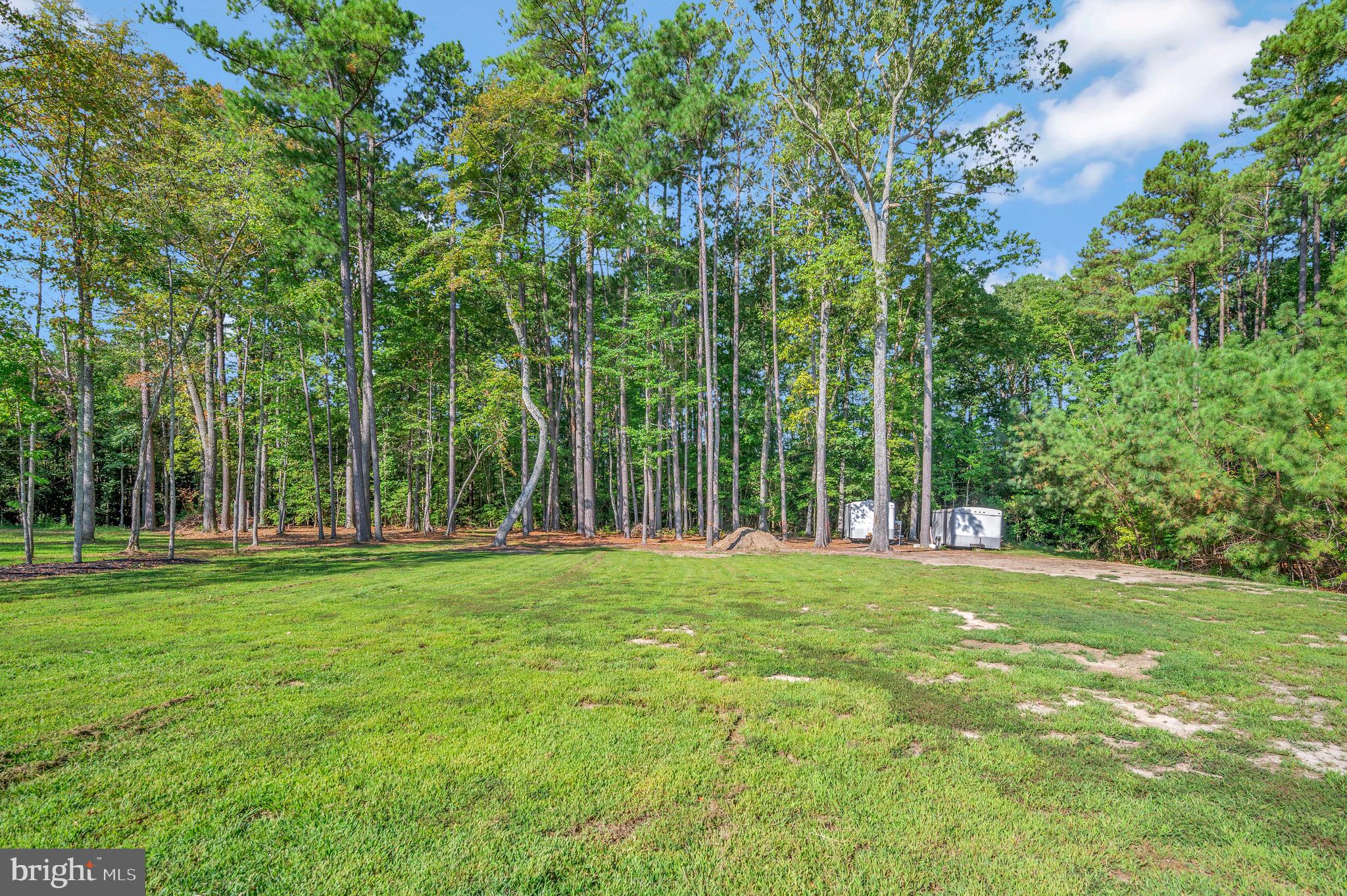 WESTBURY - Residential