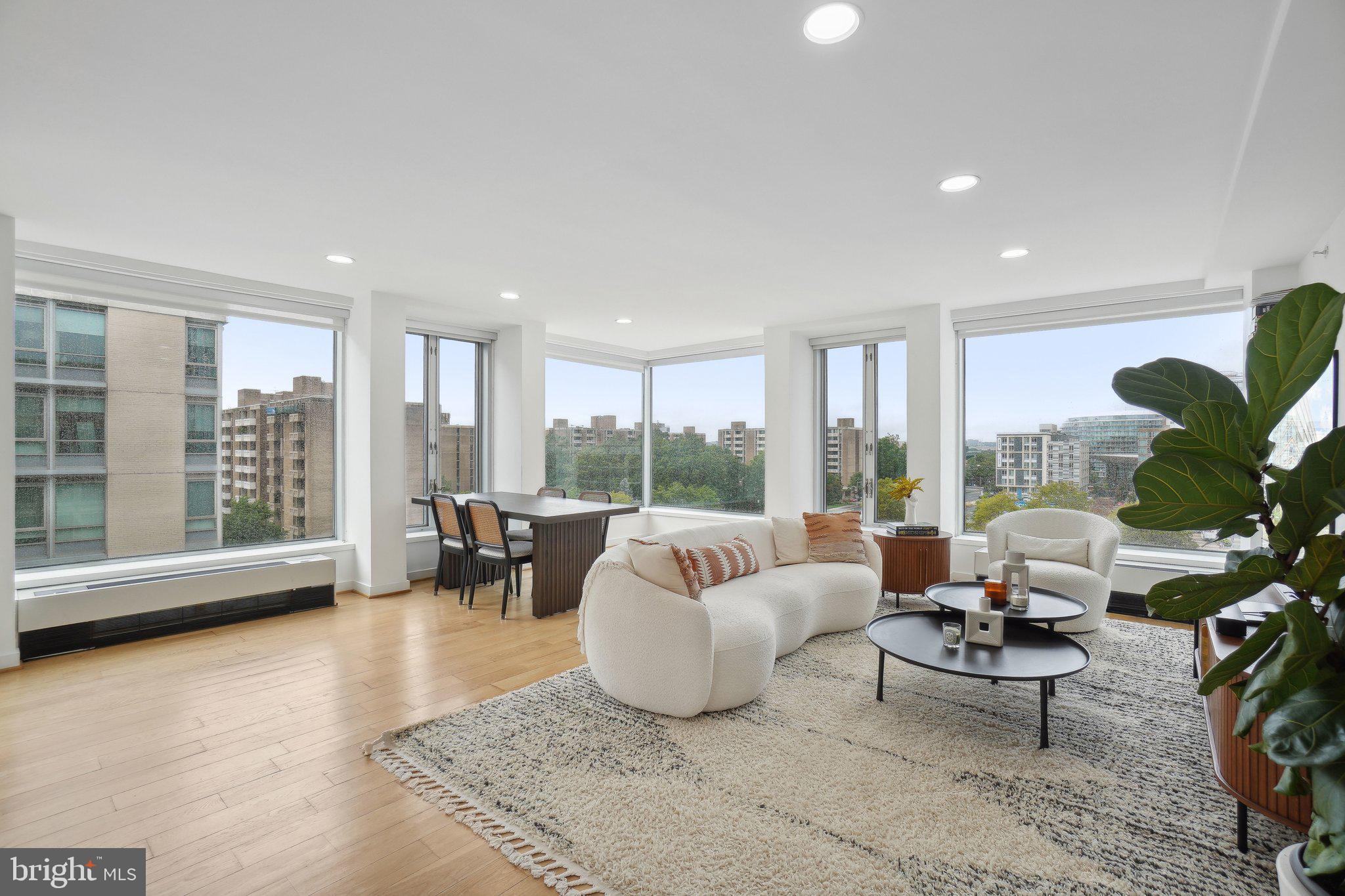 1101 3RD STREET SW 706