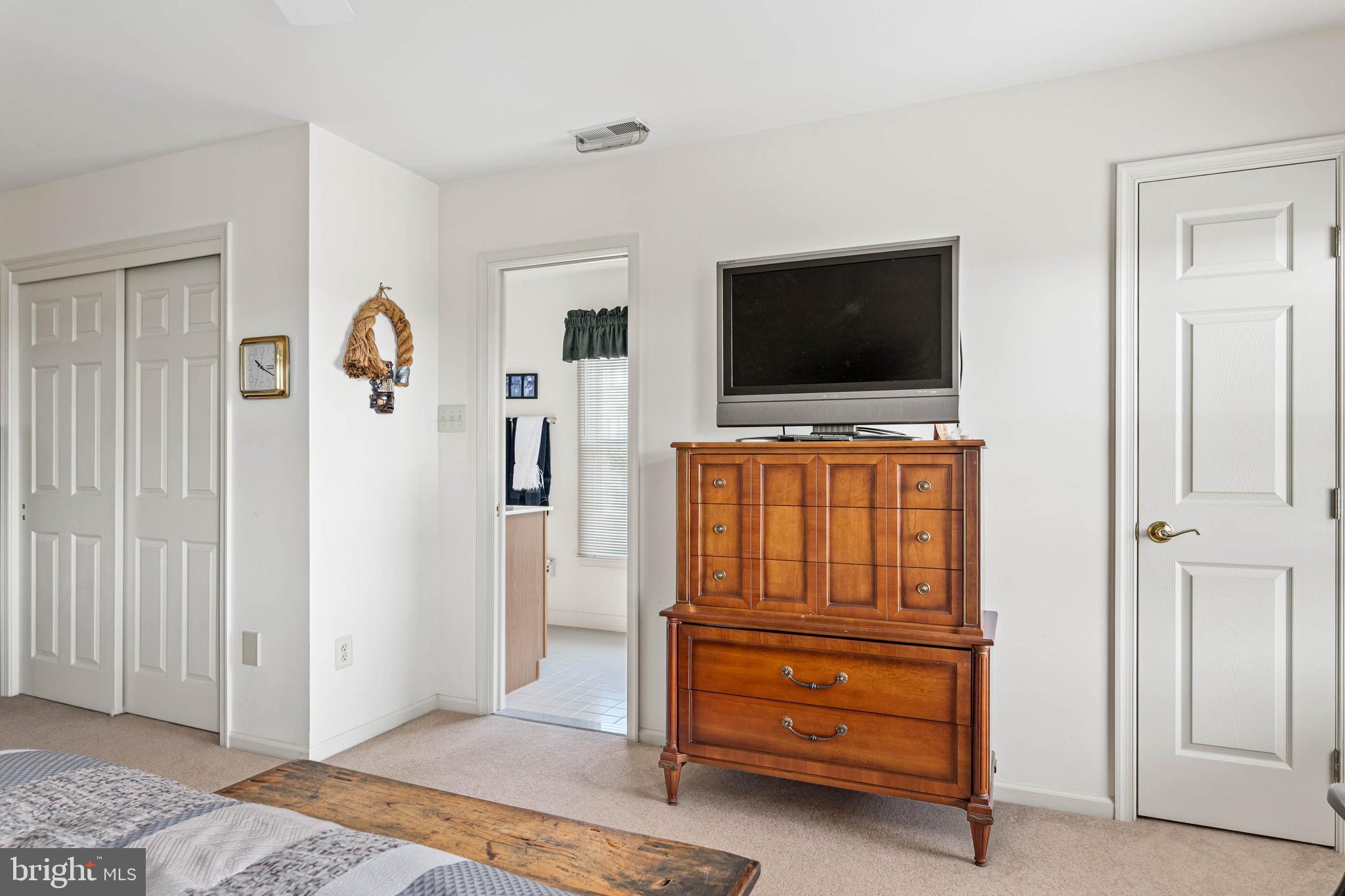 MERION HILL - Residential