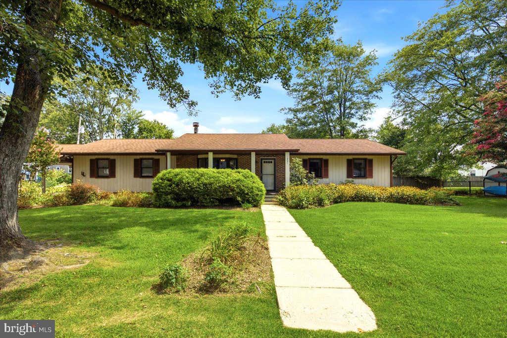 Photo of 1321 Ellicott Avenue, CHURCHTON, MD 20733 (MLS # MDAA2154590)