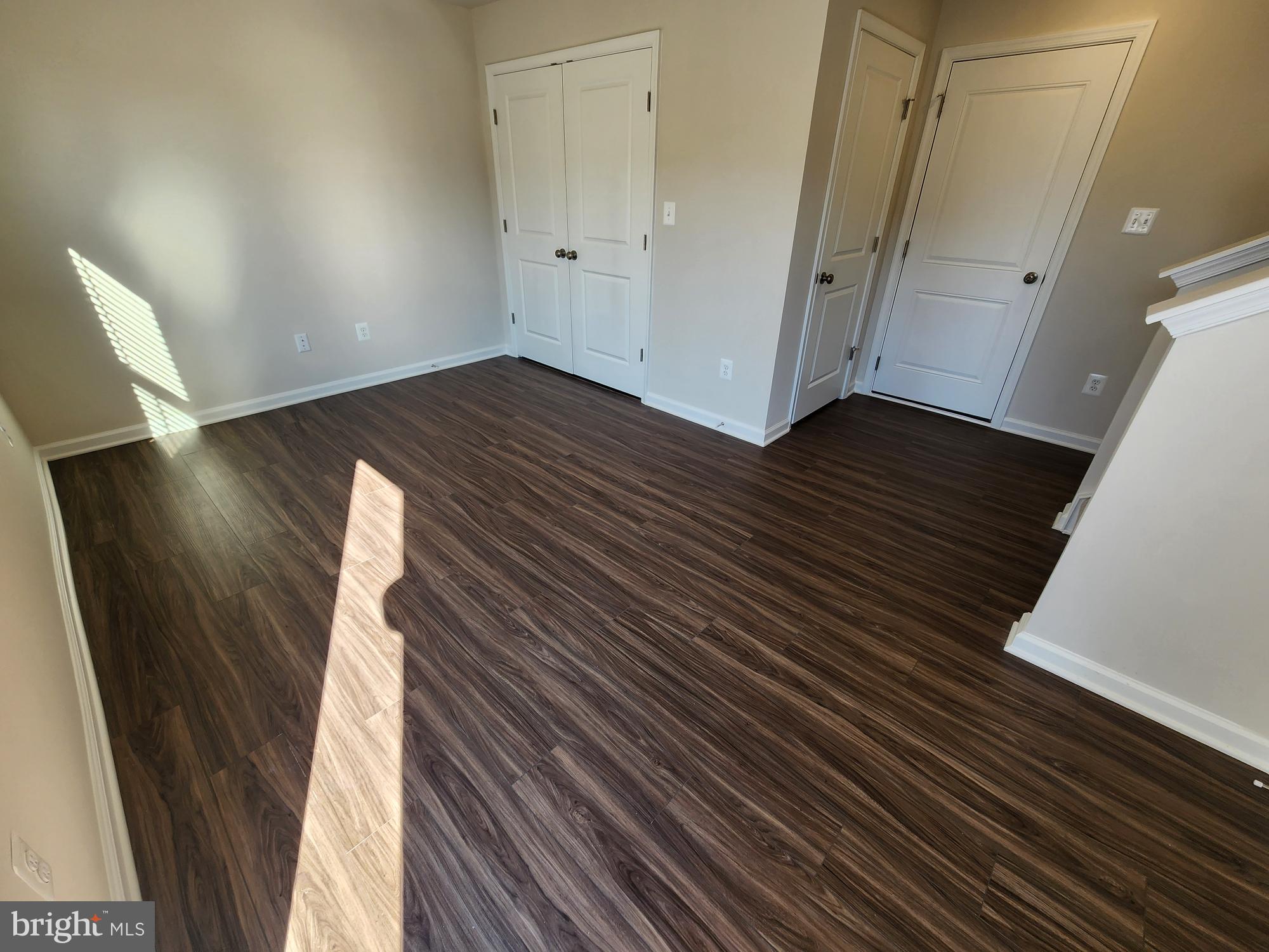 RED CLOVER MEADOWS - Residential Lease