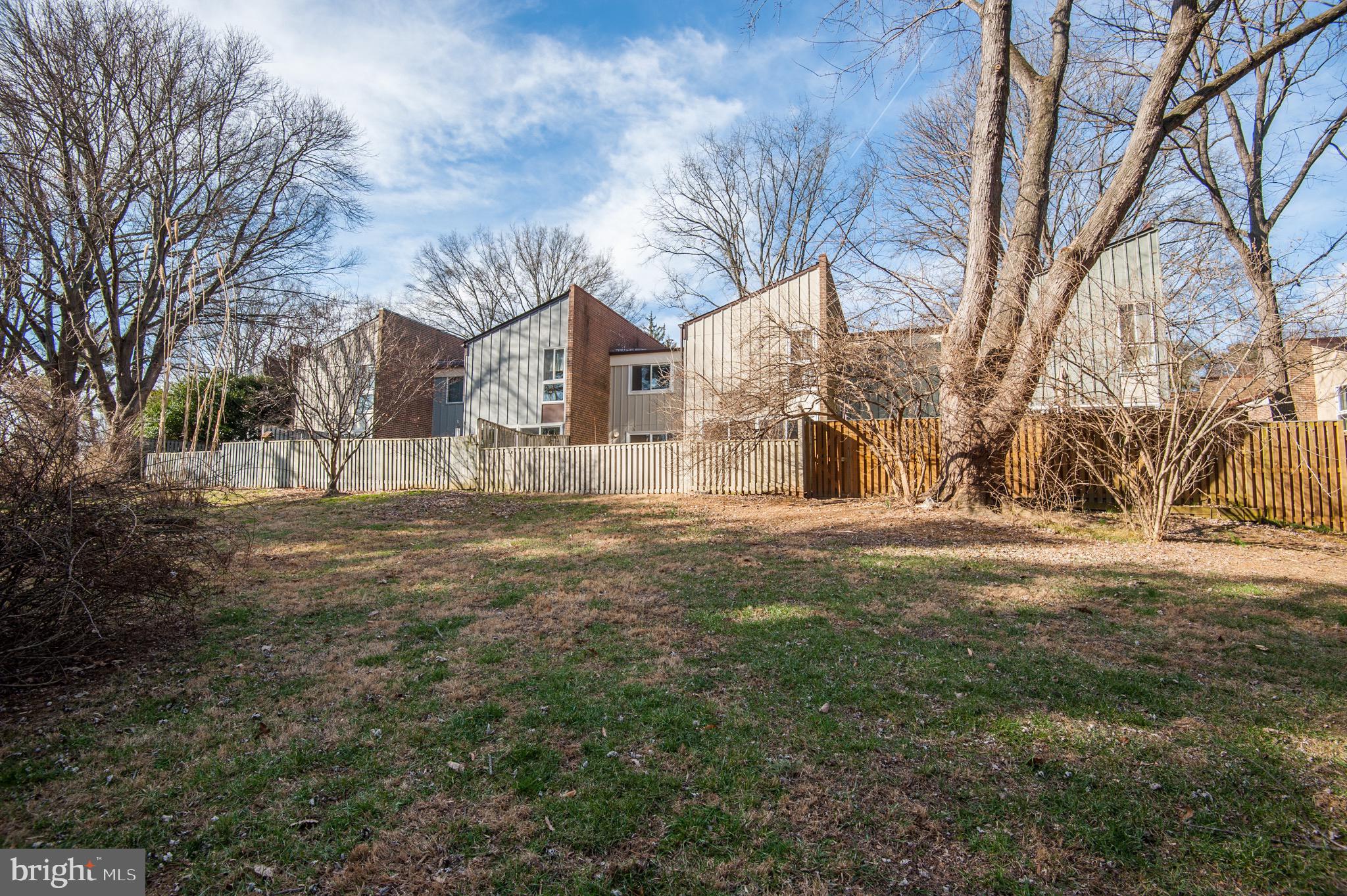 RESTON - Residential Lease