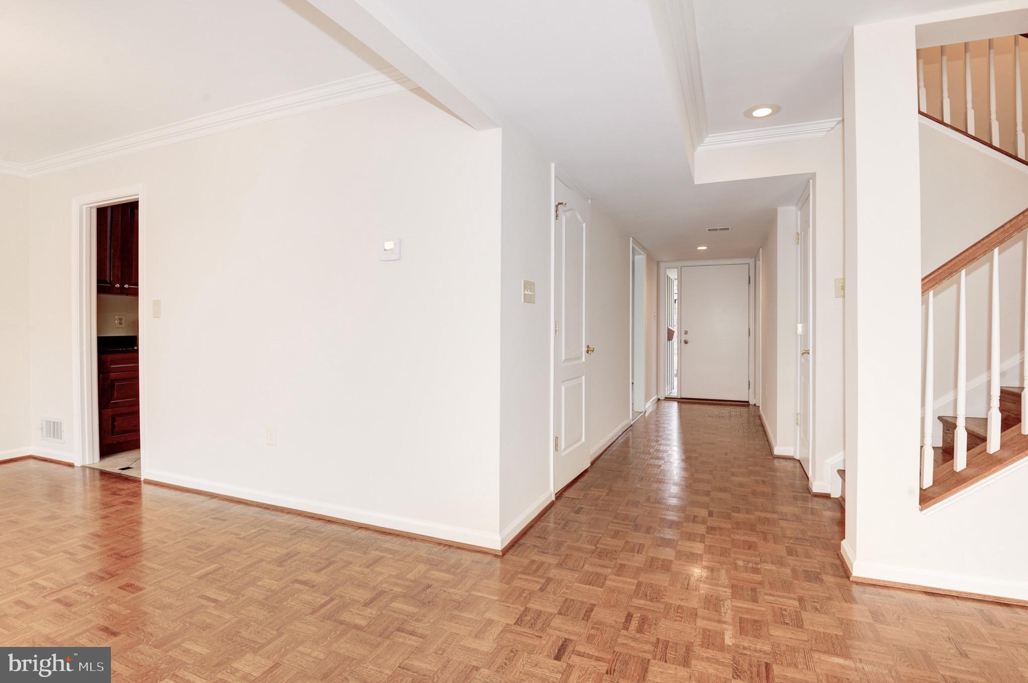 RESTON - Residential Lease