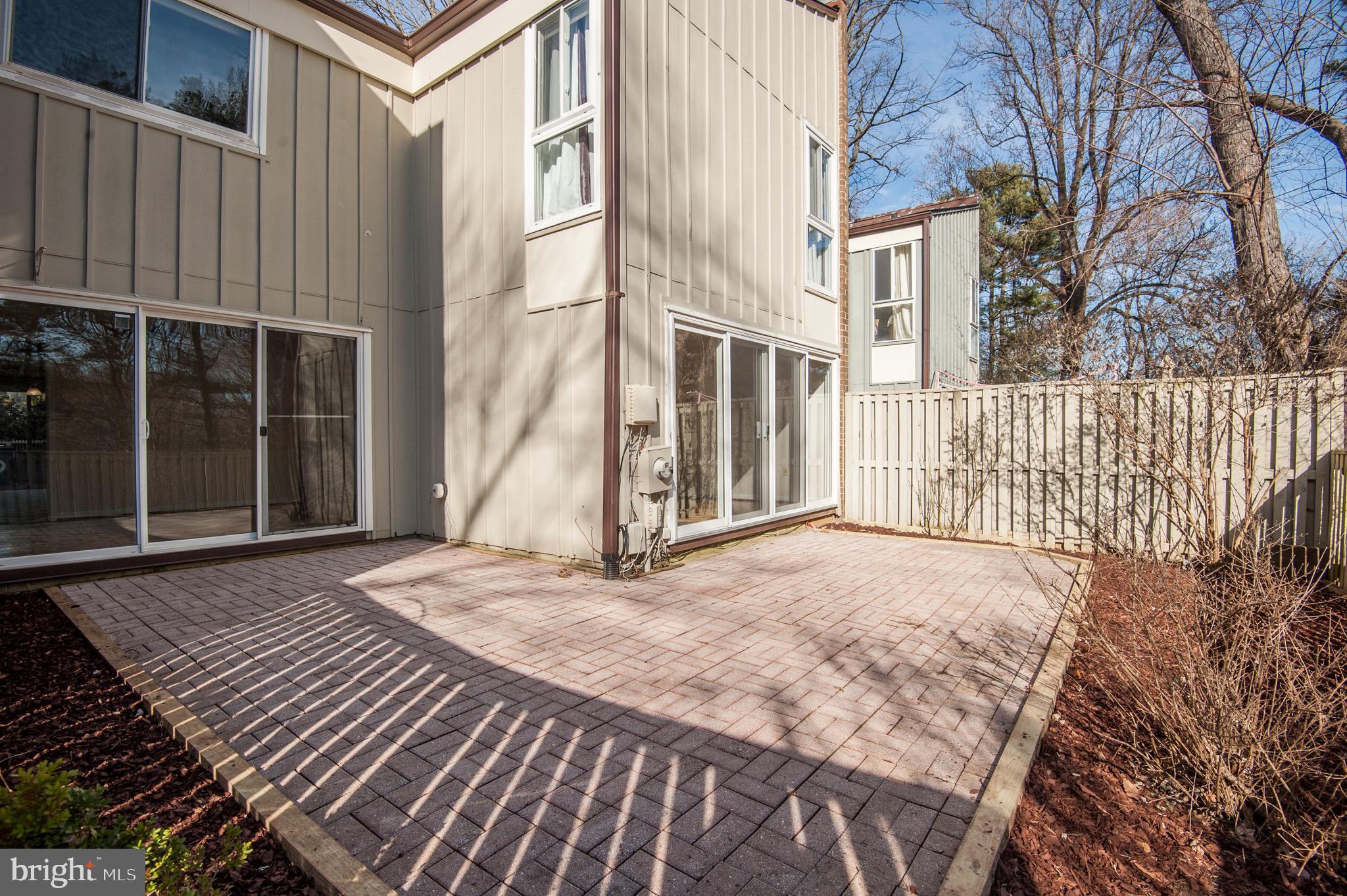 RESTON - Residential Lease