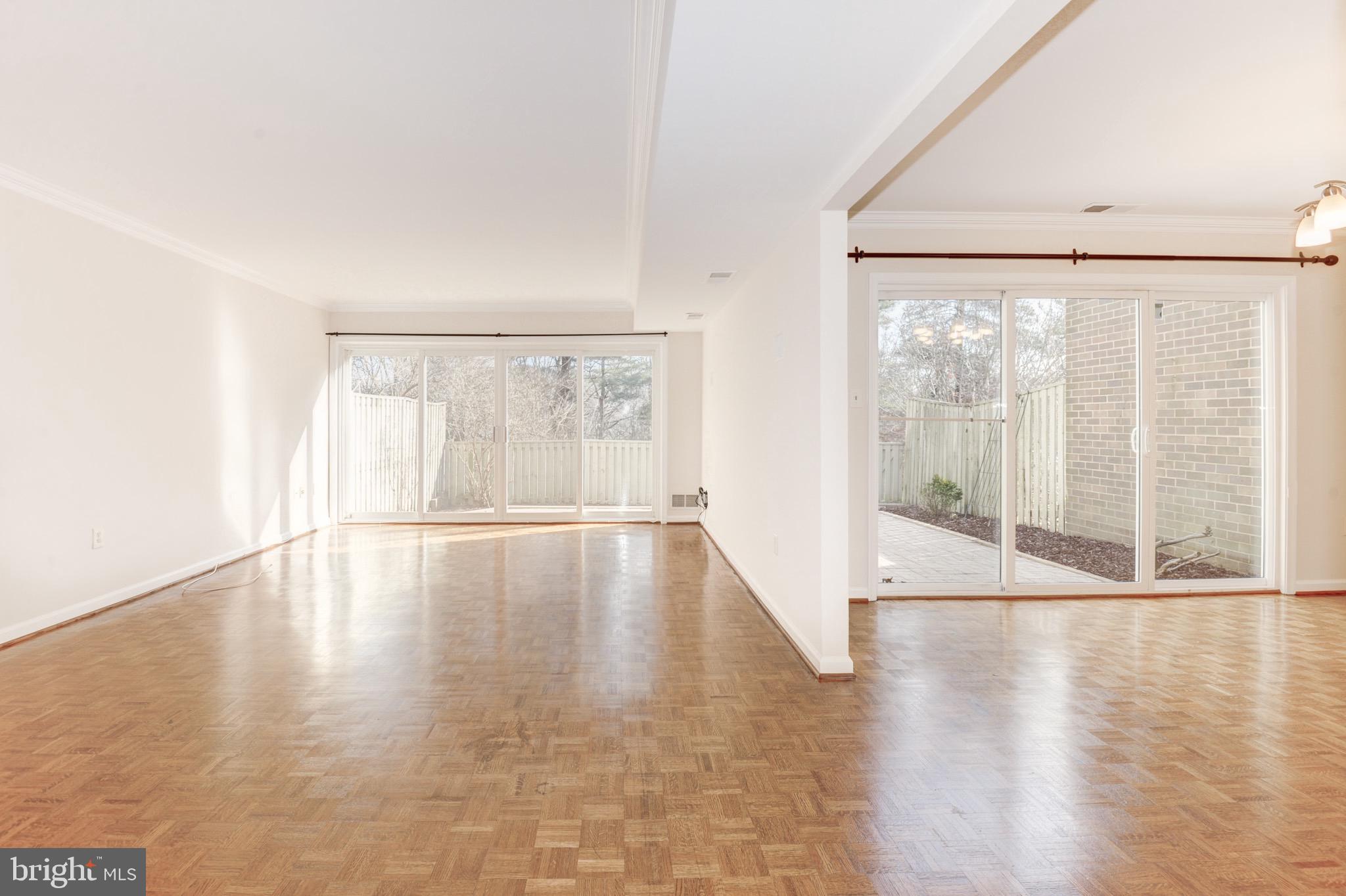 RESTON - Residential Lease