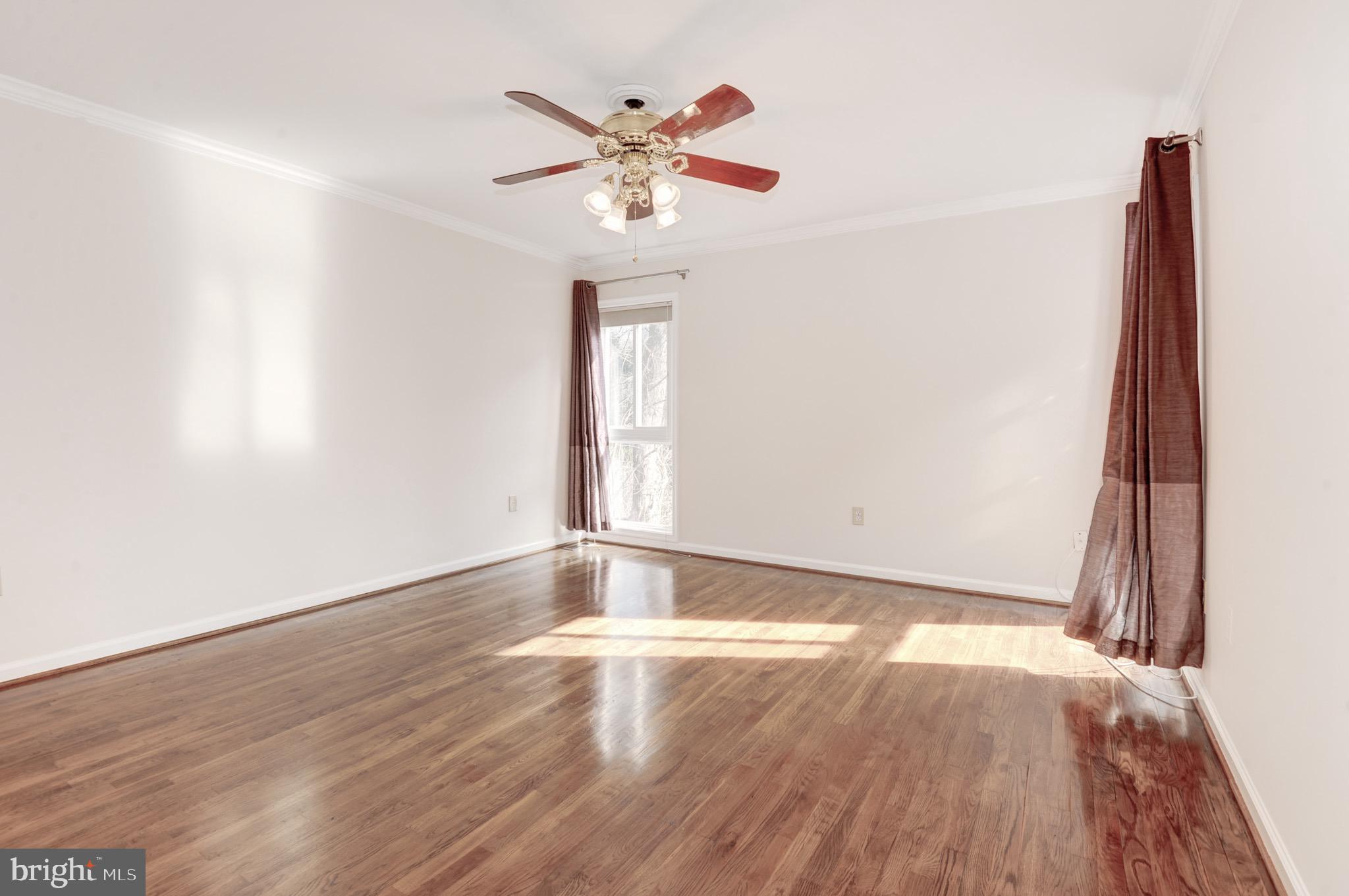 RESTON - Residential Lease