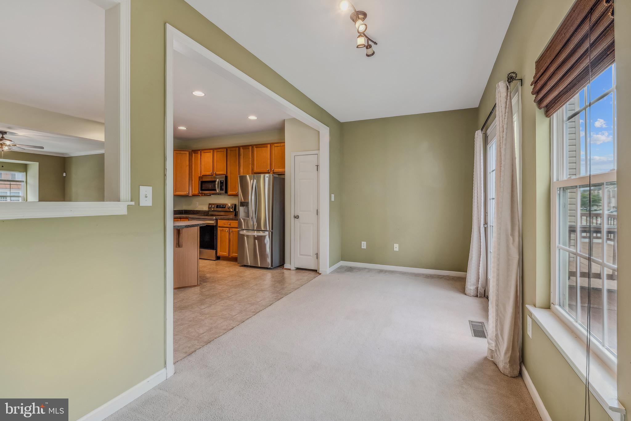 WINDMILL CROSSING - Residential Lease