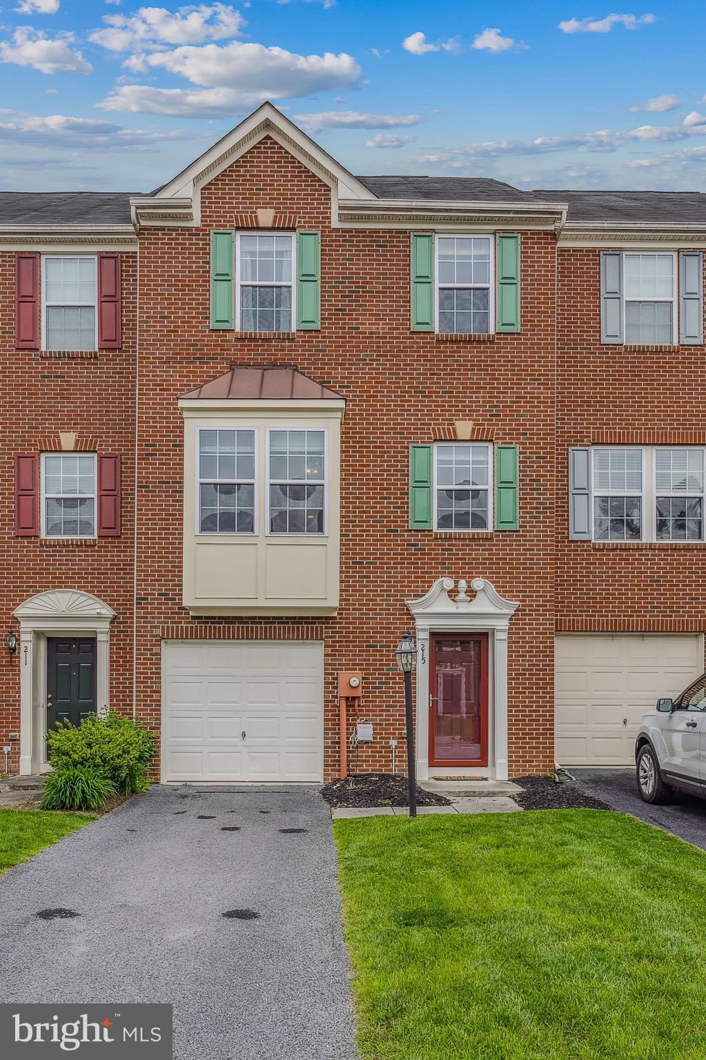 WINDMILL CROSSING - Residential Lease