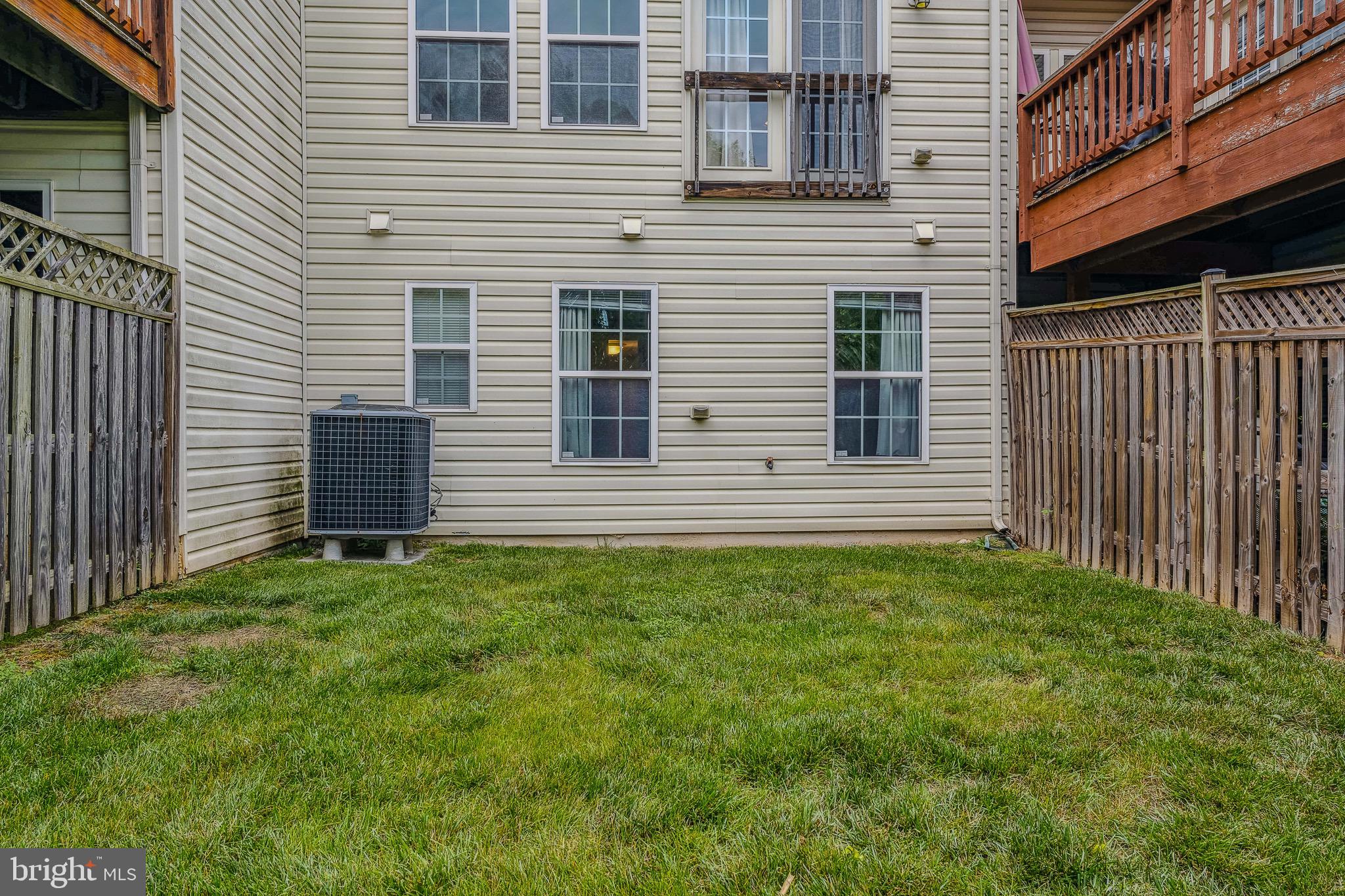 WINDMILL CROSSING - Residential Lease