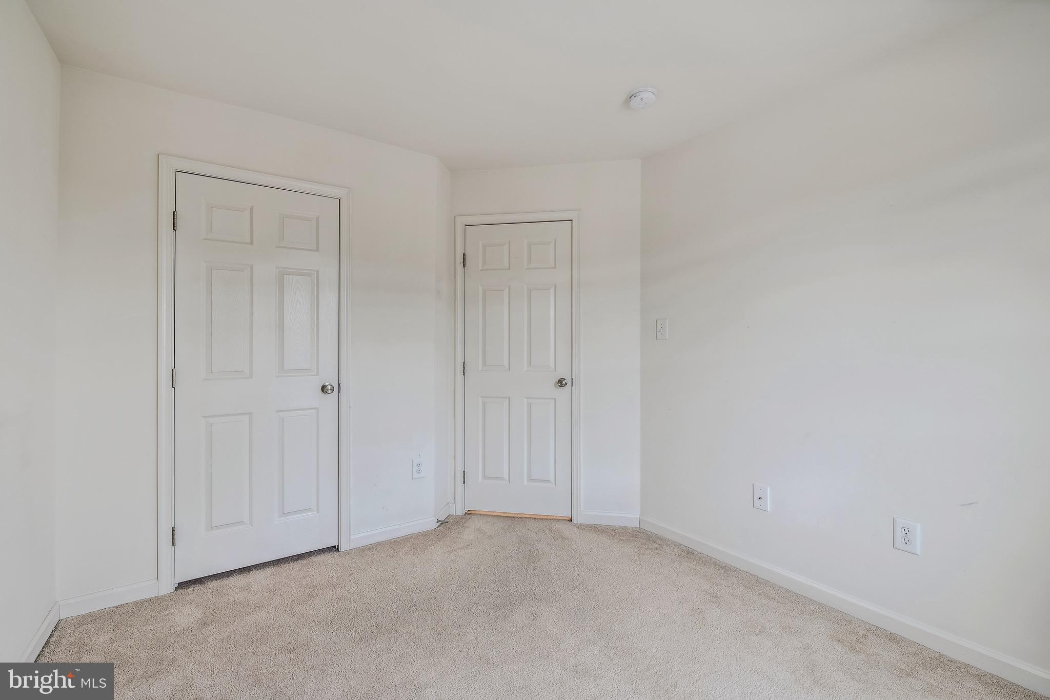 WINDMILL CROSSING - Residential Lease