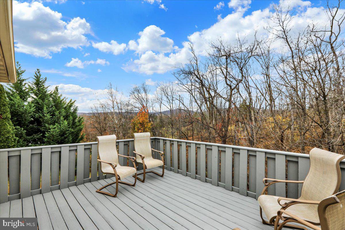 PATHFINDER VALLEY - Residential