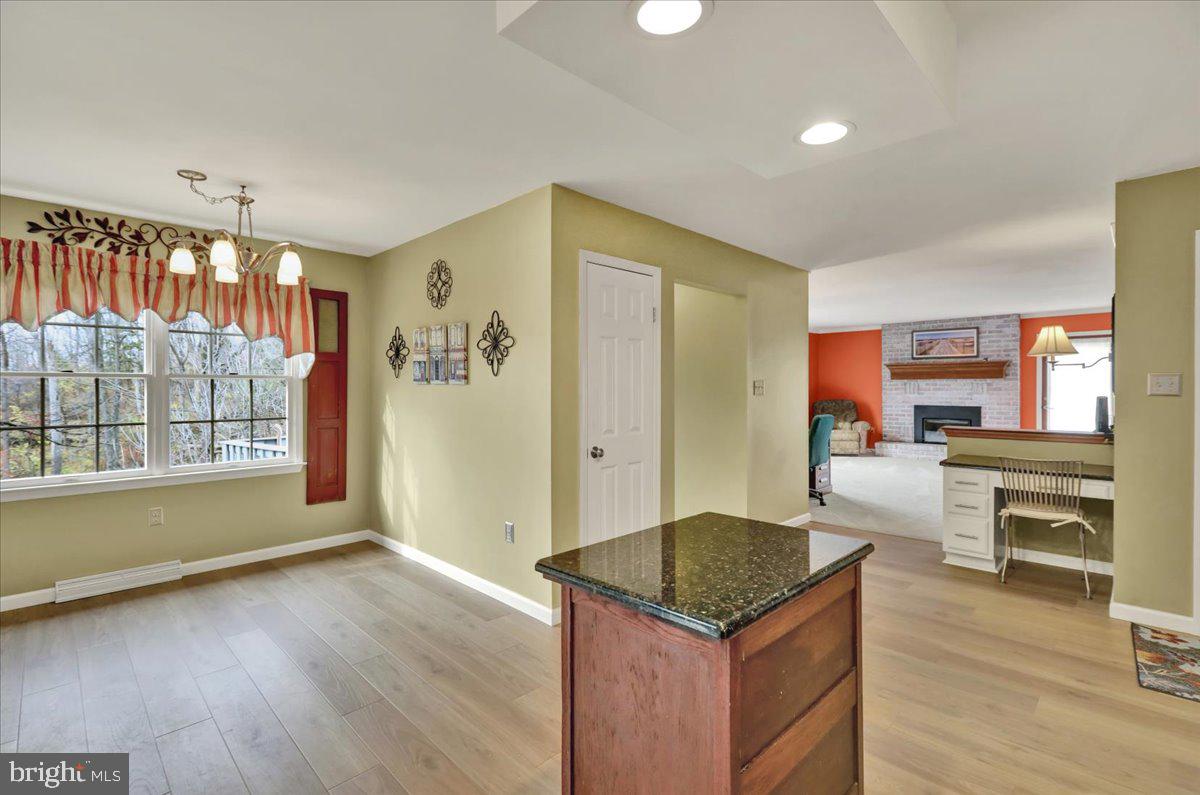 PATHFINDER VALLEY - Residential